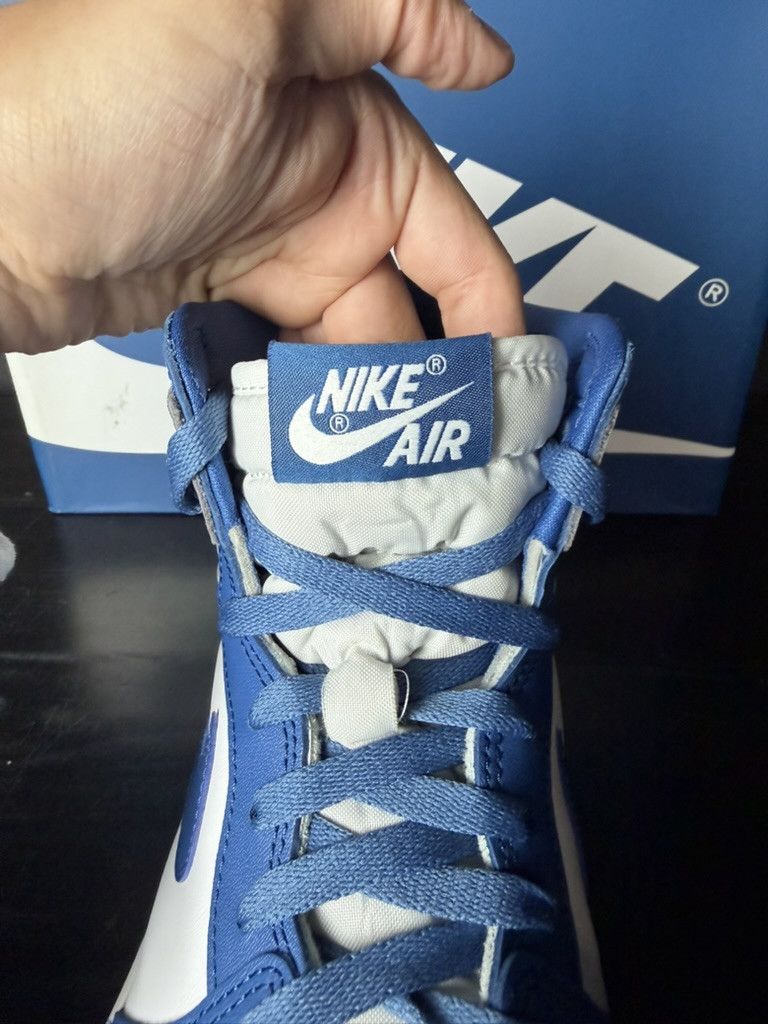 Jordan Brand Air Jordan 1 Retro High OG "True Blue" **PRE-OWNED** Size US 13 / EU 46 - 7 Thumbnail
