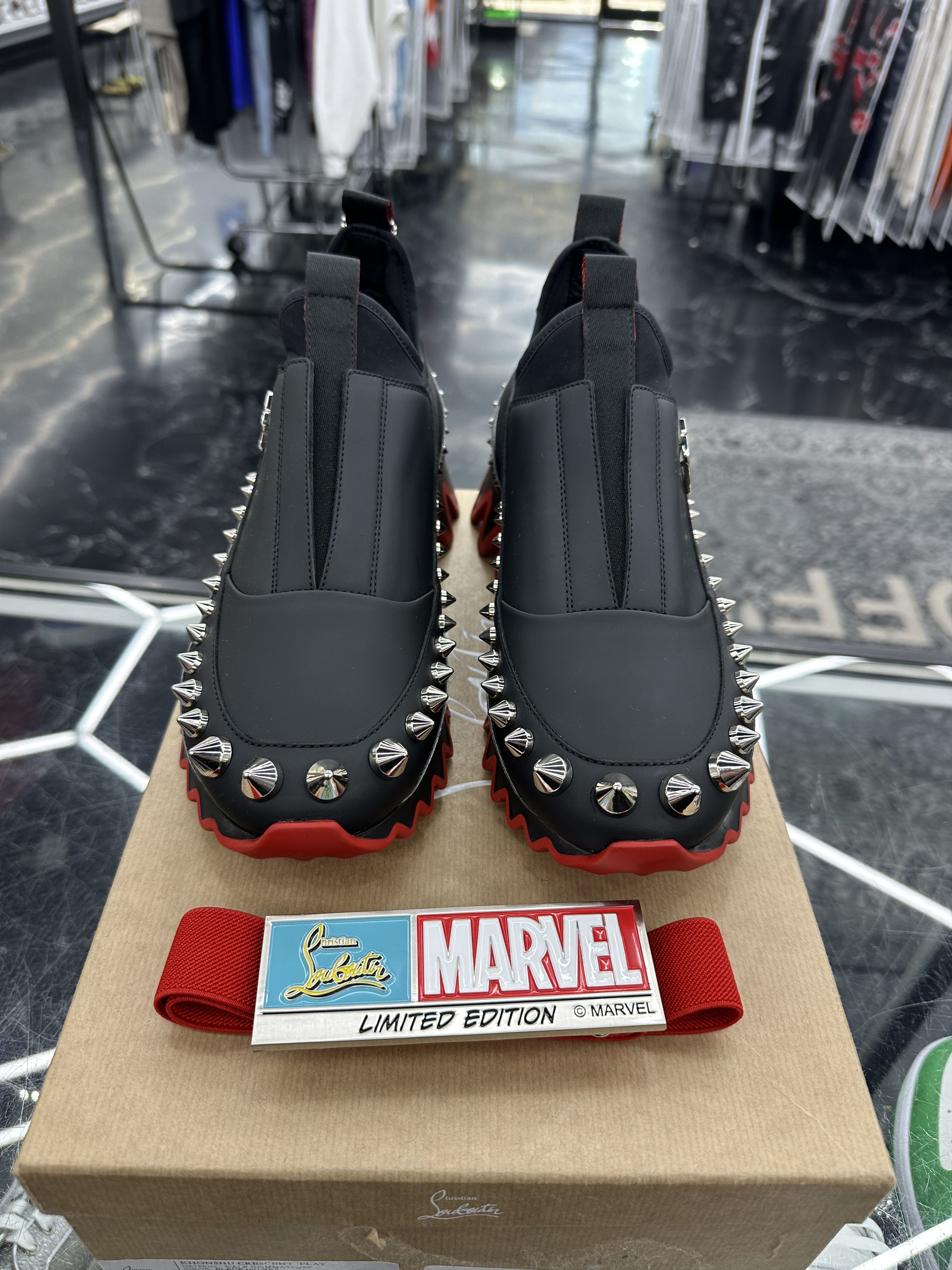Christian Louboutin CL x Marvel Sharkyloub SP Spikes Size US 8.5 / EU 41-42 - 2 Thumbnail