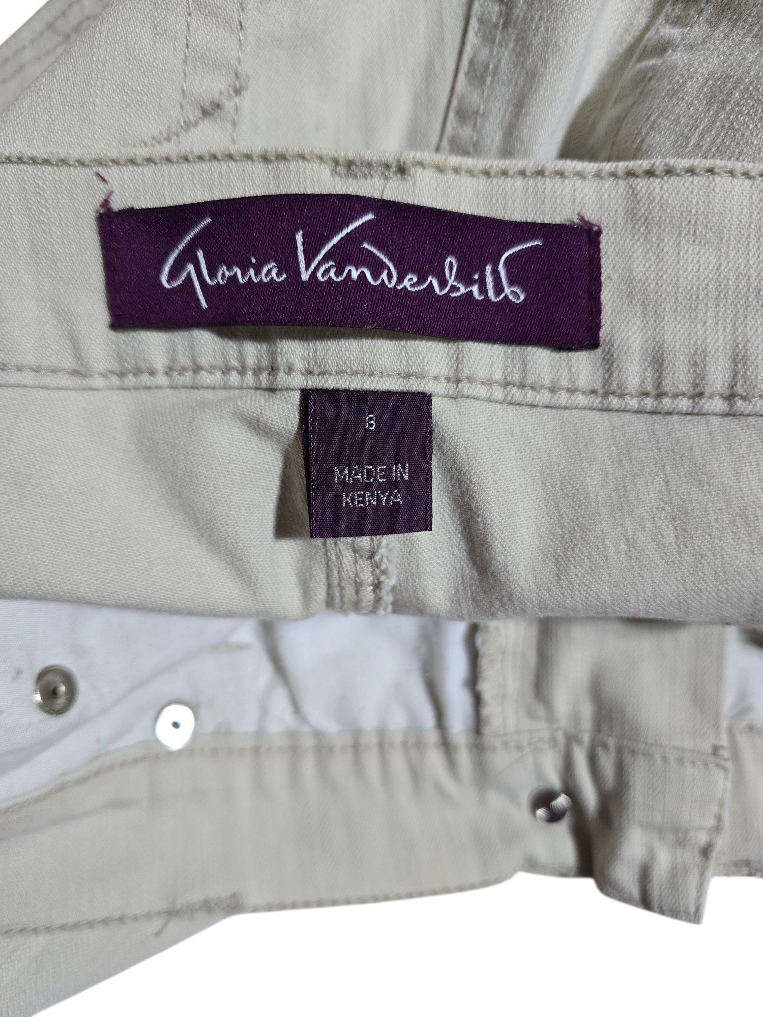 Gloria Vanderbilt Gloria Vanderbilt Khaki Jeans Size 8 Short Size 30" / US 8 / IT 44 - 3 Thumbnail