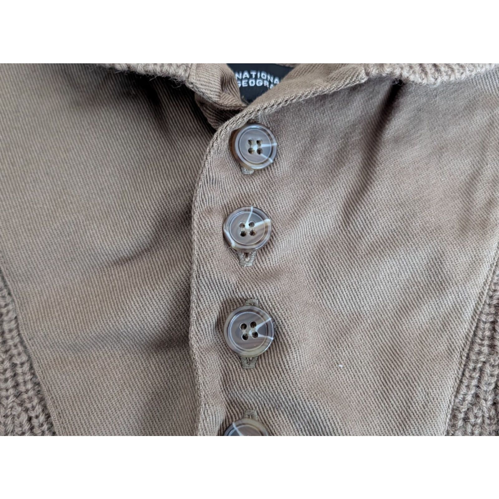 Vintage VINTAGE National Geographic Sweater Men Pullover Knit Wool Army Green Elbow Patch 1/4 Button Cowl Neck M Size US M / EU 48-50 / 2 - 6 Thumbnail