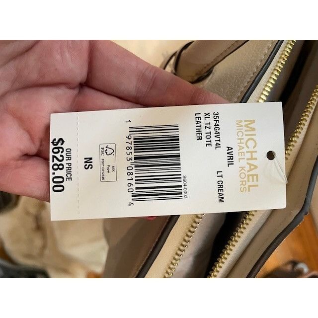 Michael Kors NWT Michael Kors Avril Extra Large Top Zip Tote Shoulder Lea Size ONE SIZE - 10 Thumbnail