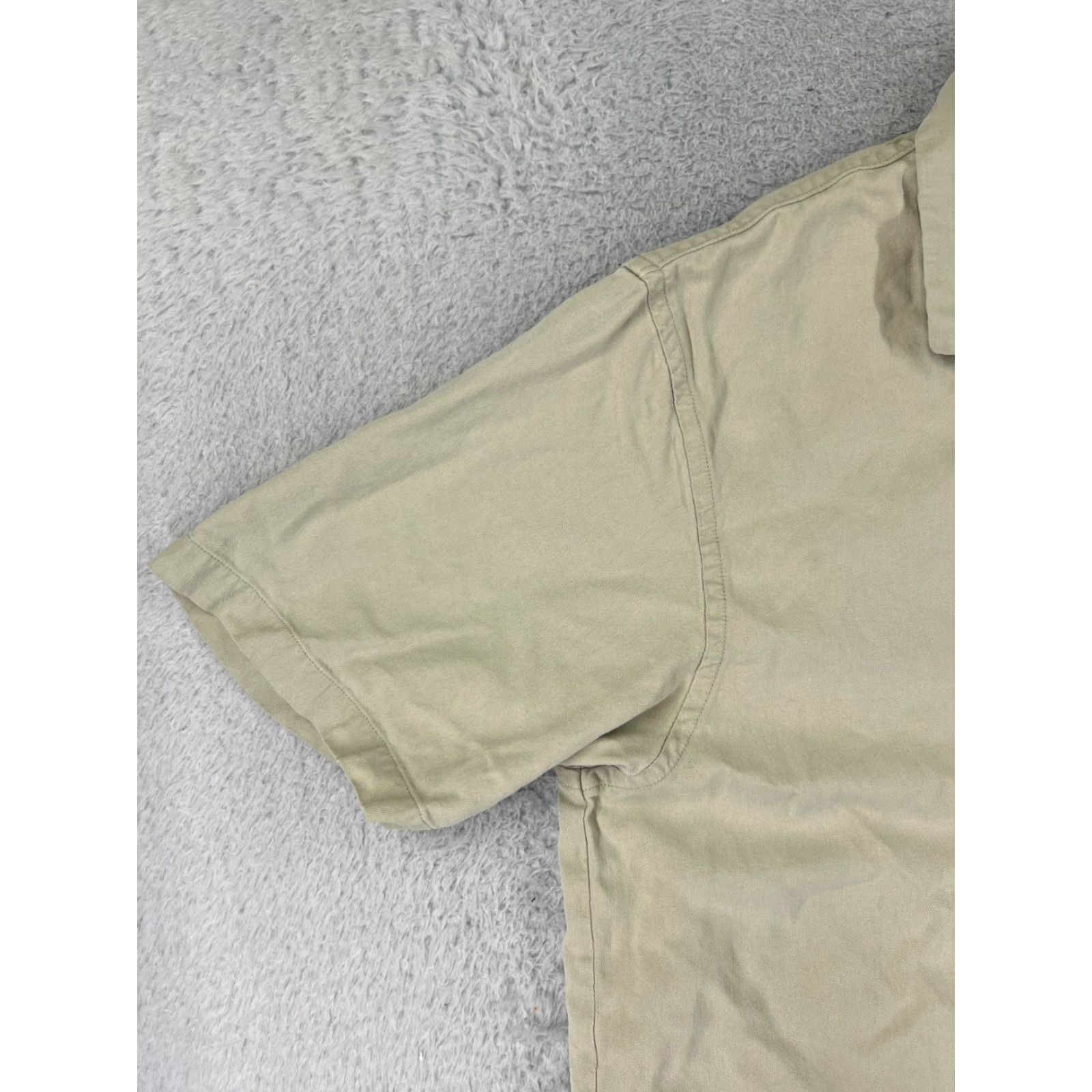 Tommy Bahama Tommy Bahama Shirt Men XL Beige Button-Up Silk Hawaiian Pocket Vacation Casual Travel 44in Chest Size US XL / EU 56 / 4 - 5 Thumbnail