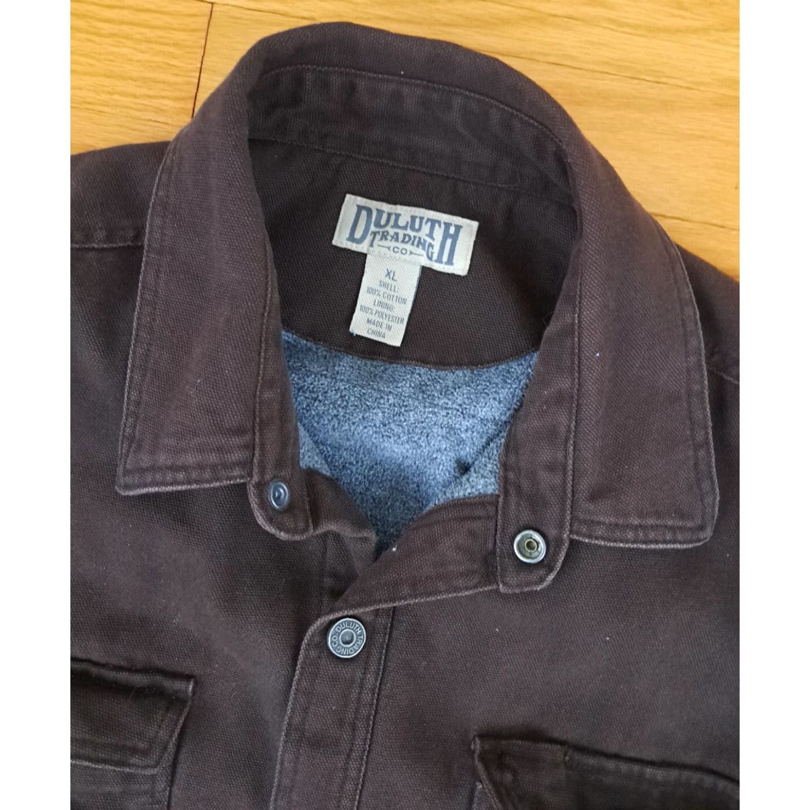 Vintage VINTAGE Duluth Heavy Canvas Insulated Metal Snap Button Outdoor Work Shirt XL Brown Mens Jacket 30in long 27in pit to pit Size US XL / EU 56 / 4 - 2 Thumbnail