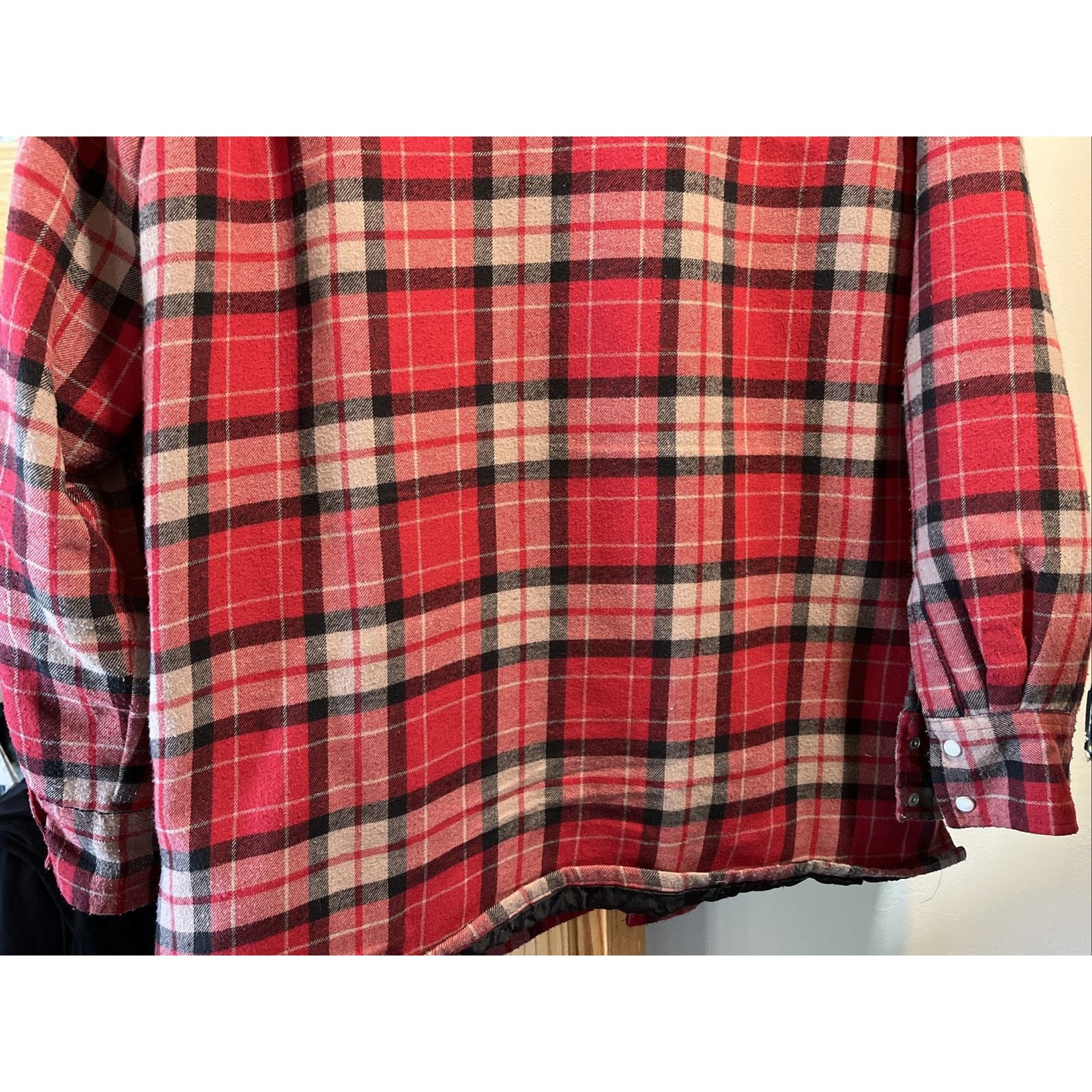 Wrangler Wrangler Men’s Large Red Pearl Snap Flannel Shirt Red Plaid Size US L / EU 52-54 / 3 - 11 Thumbnail