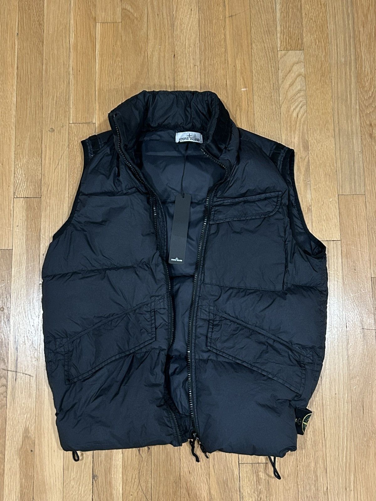 Stone Island Stone Island GARMENT DYED CRINKLE REPS R-NY DOWN Vest Size US M / EU 48-50 / 2 - 1 Thumbnail