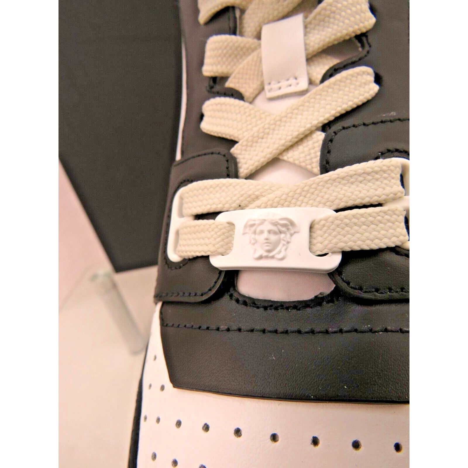 Versace VERSACE BLACK WHITE LEATHER MEDUSA SNEAKERS US 12.5 45.5 IT Size US 12.5 / EU 45-46 - 7 Thumbnail