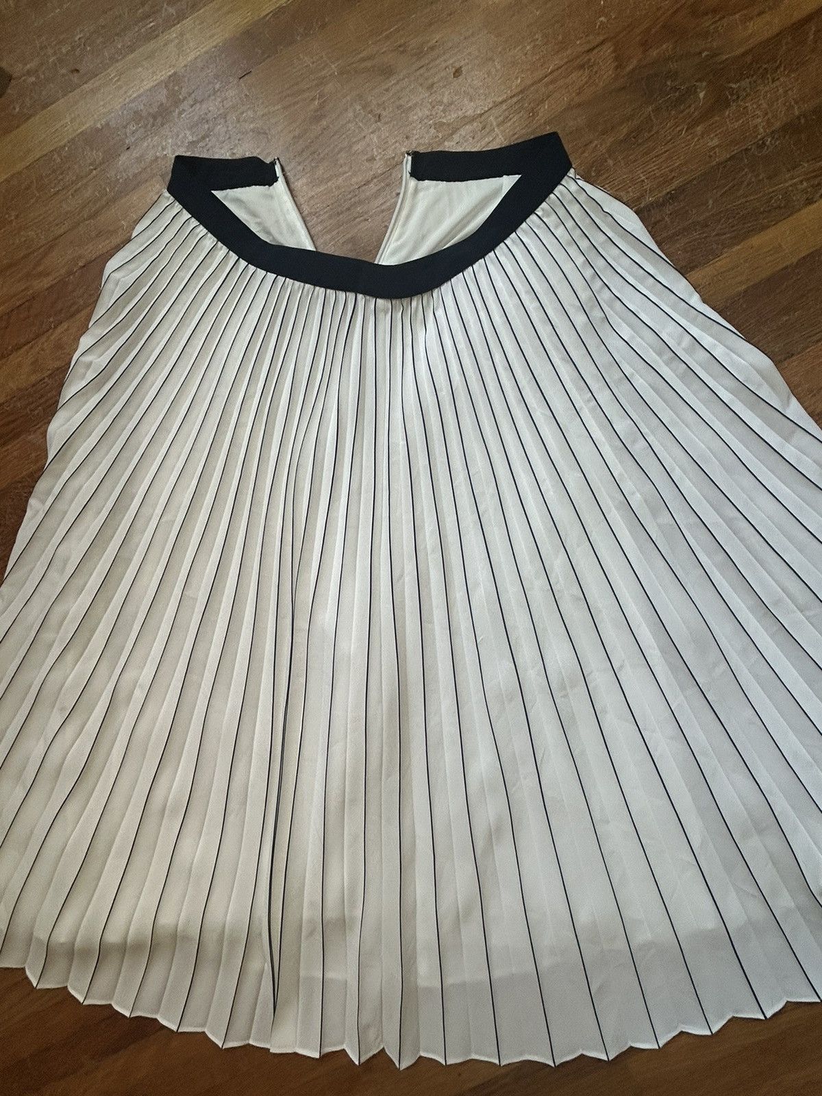 Banana Republic Banana republic Midi Skirt Size 27" / US 4 / IT 40 - 1 Thumbnail