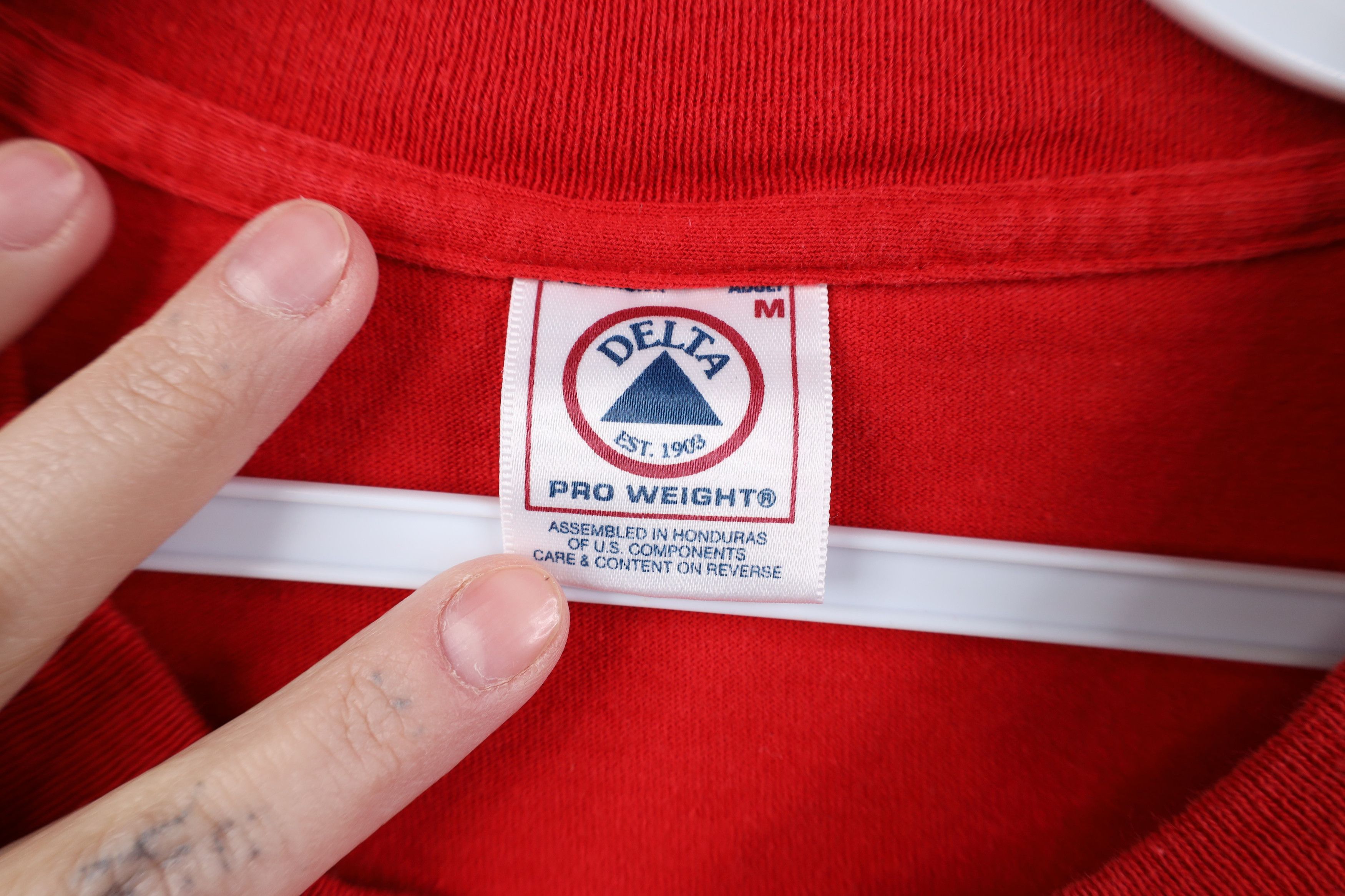 Vintage Vintage 90s Streetwear Bahamas Fish Turtle T-Shirt Red Size M / US 6-8 / IT 42-44 - 6 Thumbnail