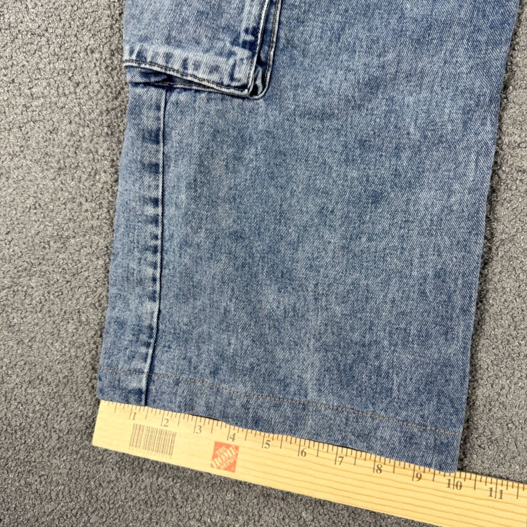 AeroPostale Jeans Women 28 Blue Acid Wash Low Rise Wide Leg Cargo Whiskered Jeans Women 28 Blue Acid Wash Low Rise Wide-Leg Cargo Whiskered