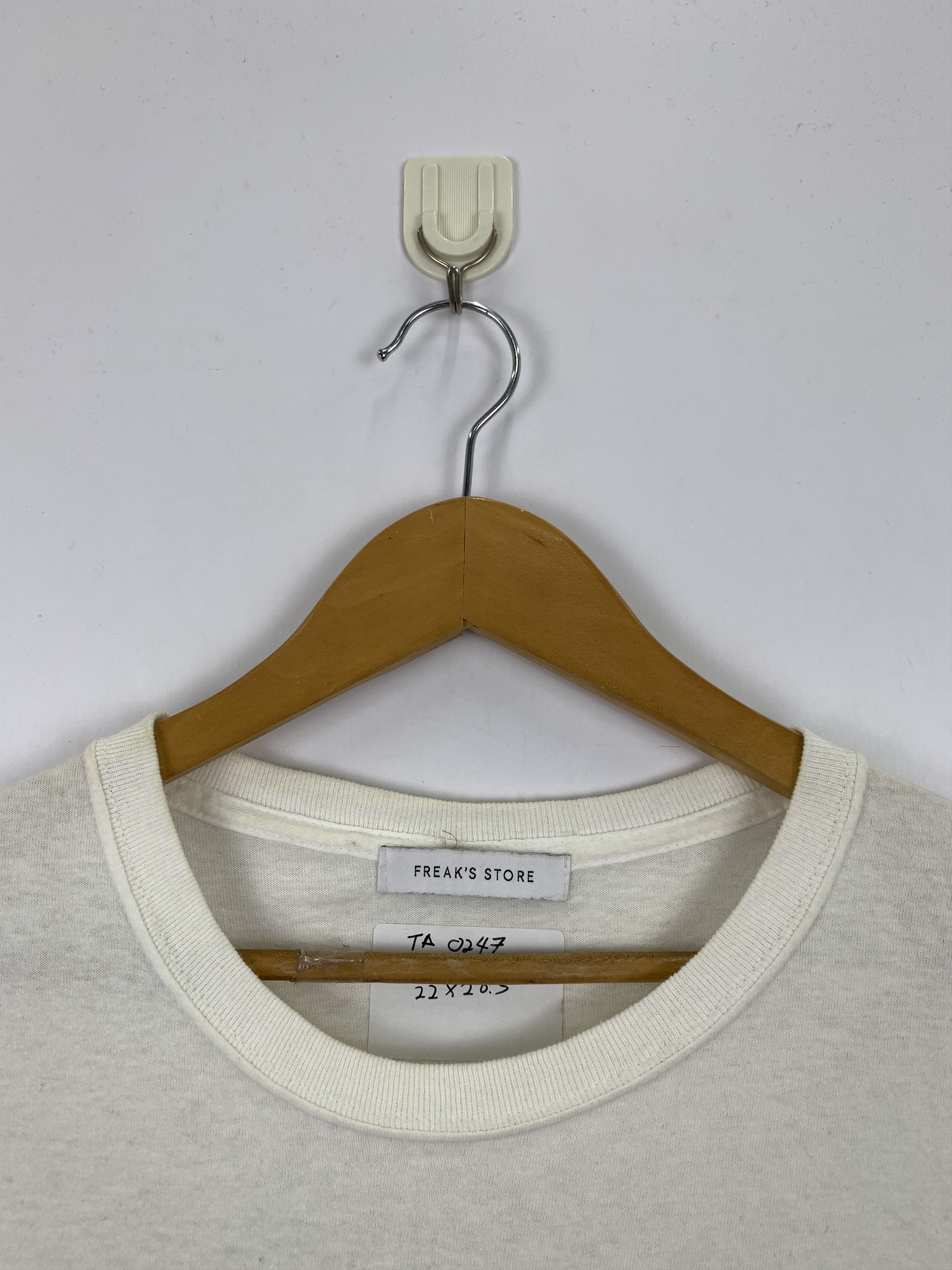 Other Forest Gump T Shirt TA0247 Size US L / EU 52-54 / 3 - 7 Thumbnail