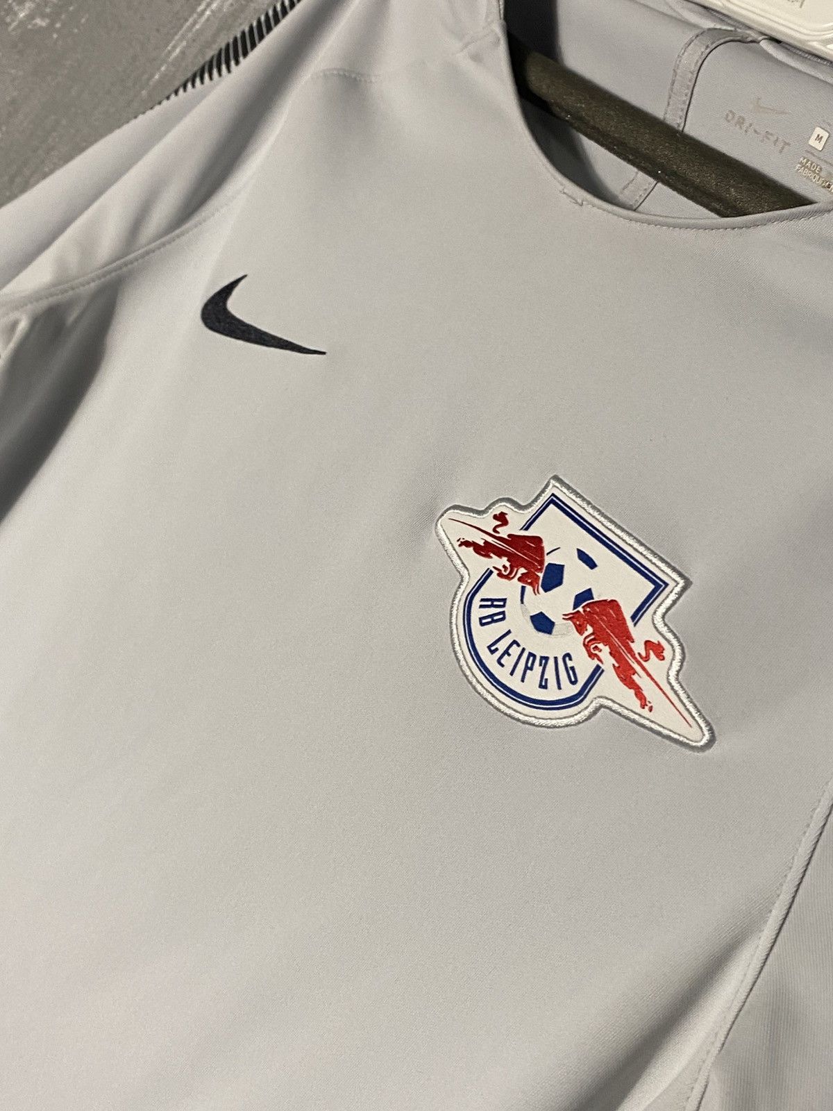 Nike RB Leipzig Nike Soccer Jersey Germany T-shirt Training Size US M / EU 48-50 / 2 - 3 Thumbnail
