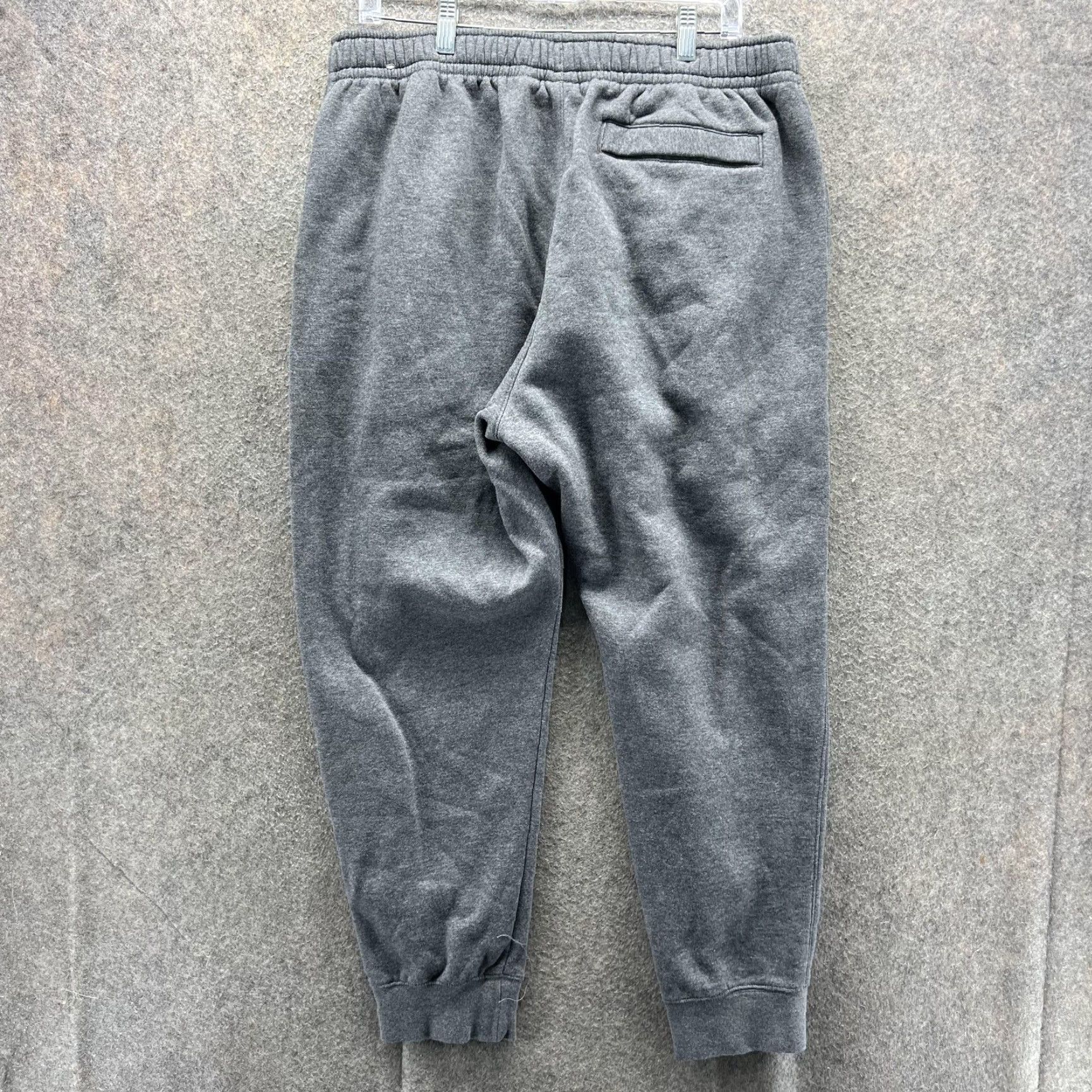 Nike Nike Sweatpants Men XL Gray Fleece Jogger Pants Club Fleece Sportswear Baggy Y2K Size US 36 / EU 52 - 7 Thumbnail
