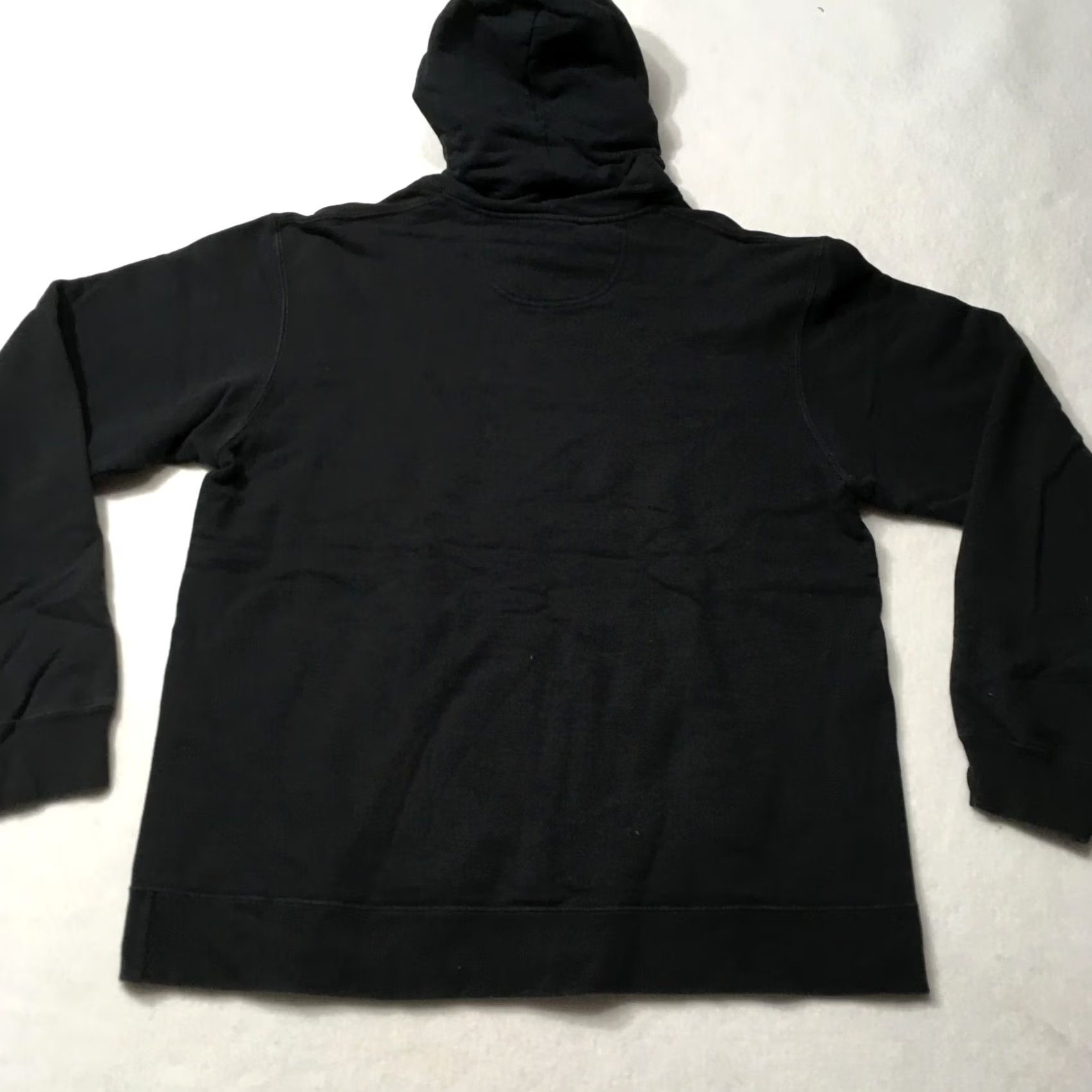Vintage Hoodie Black Large Pullover Sweatshirt Logo "upside down" Graphic Print hooded Unisex Adults L Black Logo Graphic Print Hoodie Size L / US 10 / IT 46 - 8 Thumbnail