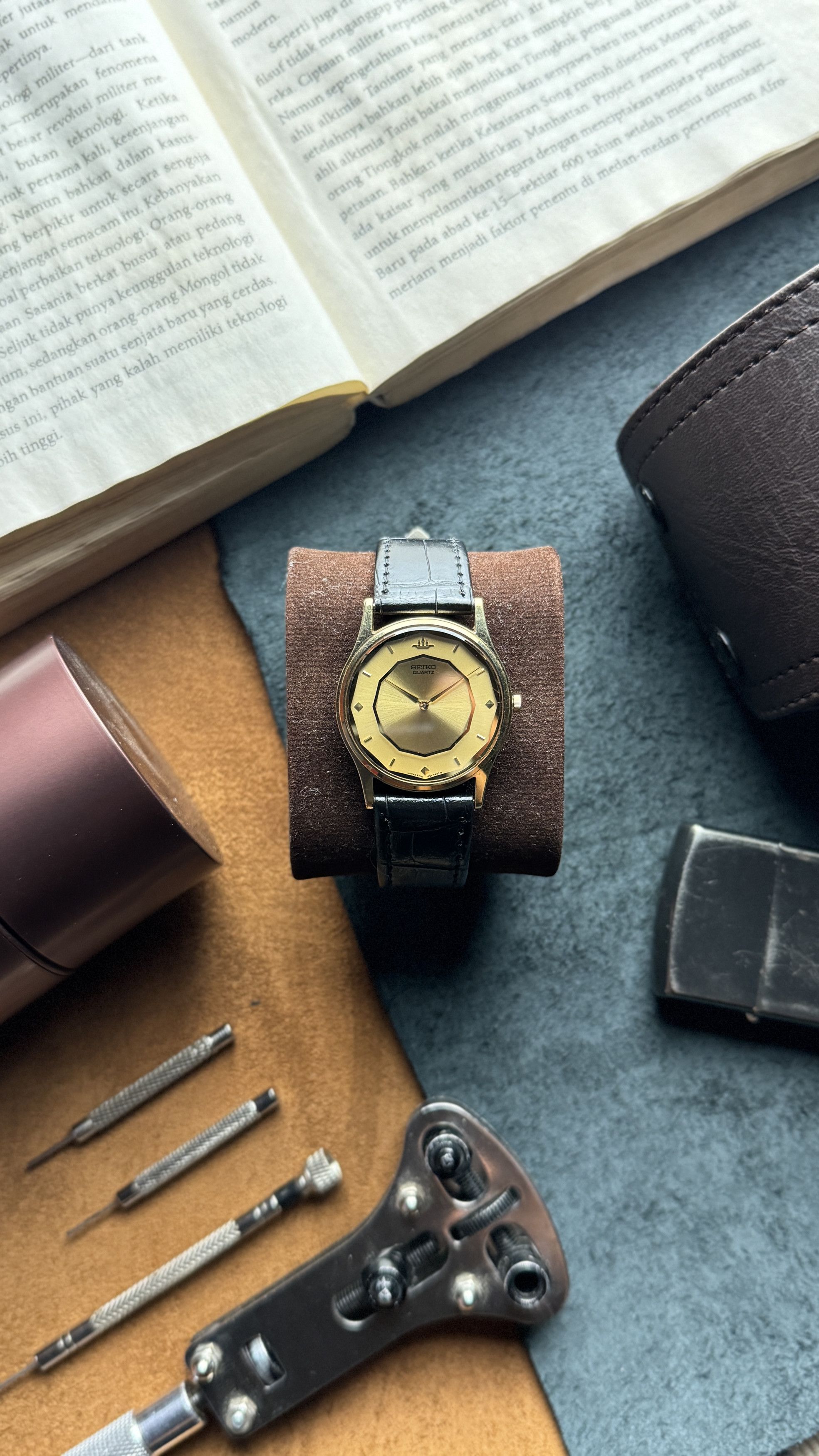Seiko Vintage Seiko Galaxy Gold Size ONE SIZE - 1 Thumbnail