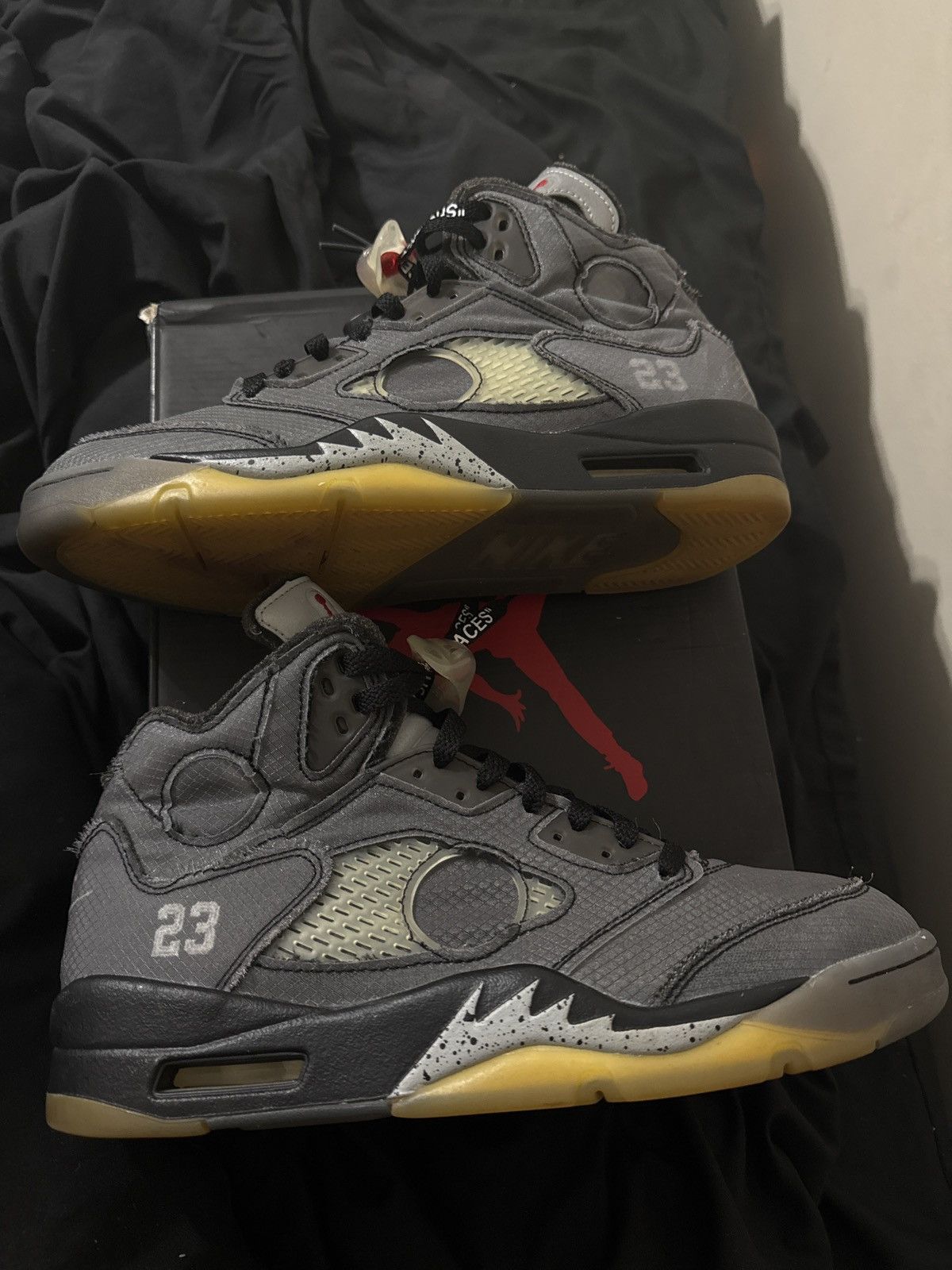 Jordan Brand × Off-White OFF WHITE JORDAN 5 Size US 9.5 / EU 42-43 - 1 Thumbnail
