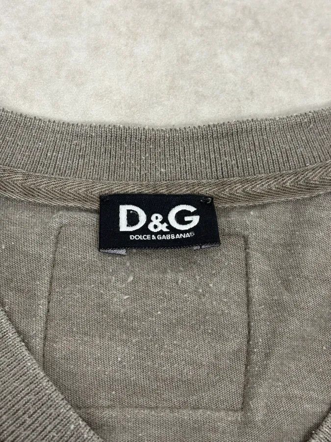 Dolce & Gabbana 2000s Dolce & Gabbana Grey V-Neck Deluxe Longsleeve T-Shirt Size US S / EU 44-46 / 1 - 11 Thumbnail