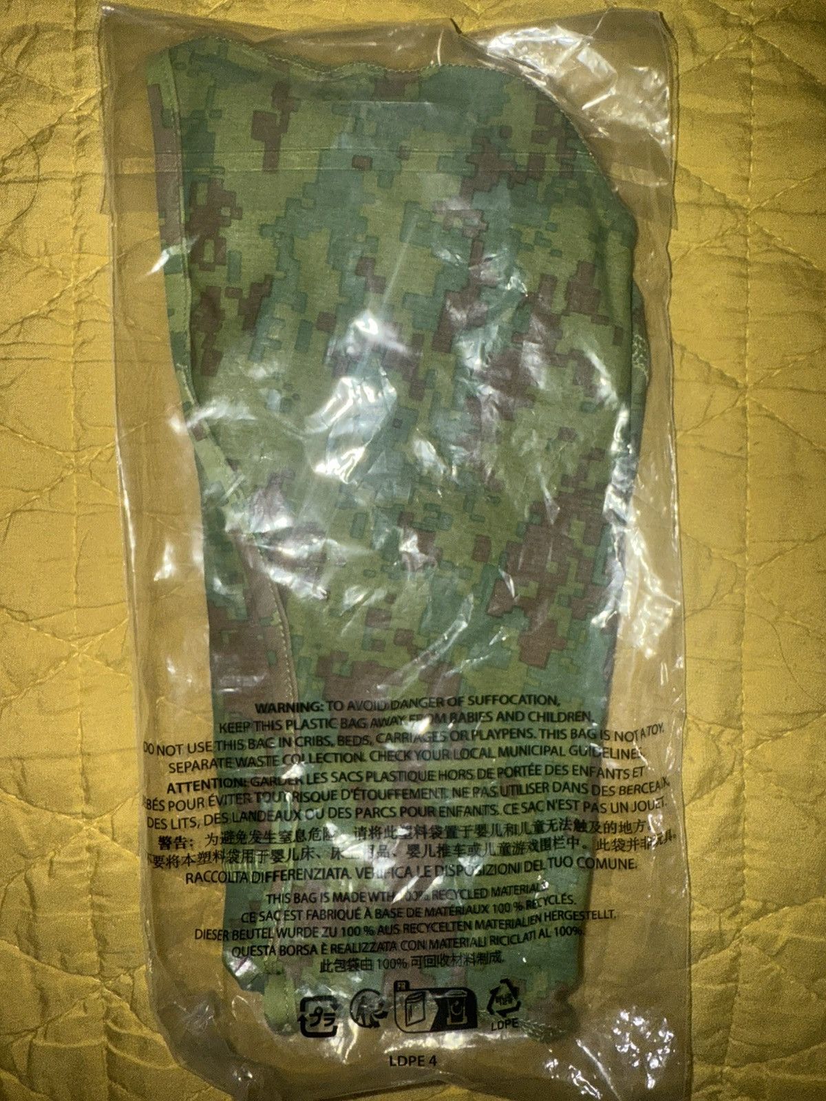 Supreme Supreme Heat Reactive Digi Camo Balaclava Green Size ONE SIZE - 3 Thumbnail