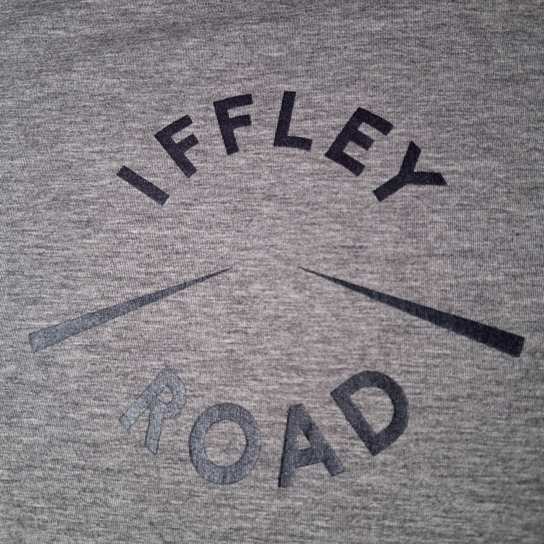 Logo 7 Iffley Road T Shirt Men XL Gray Logo Running Athletic Size US XL / EU 56 / 4 - 4 Thumbnail
