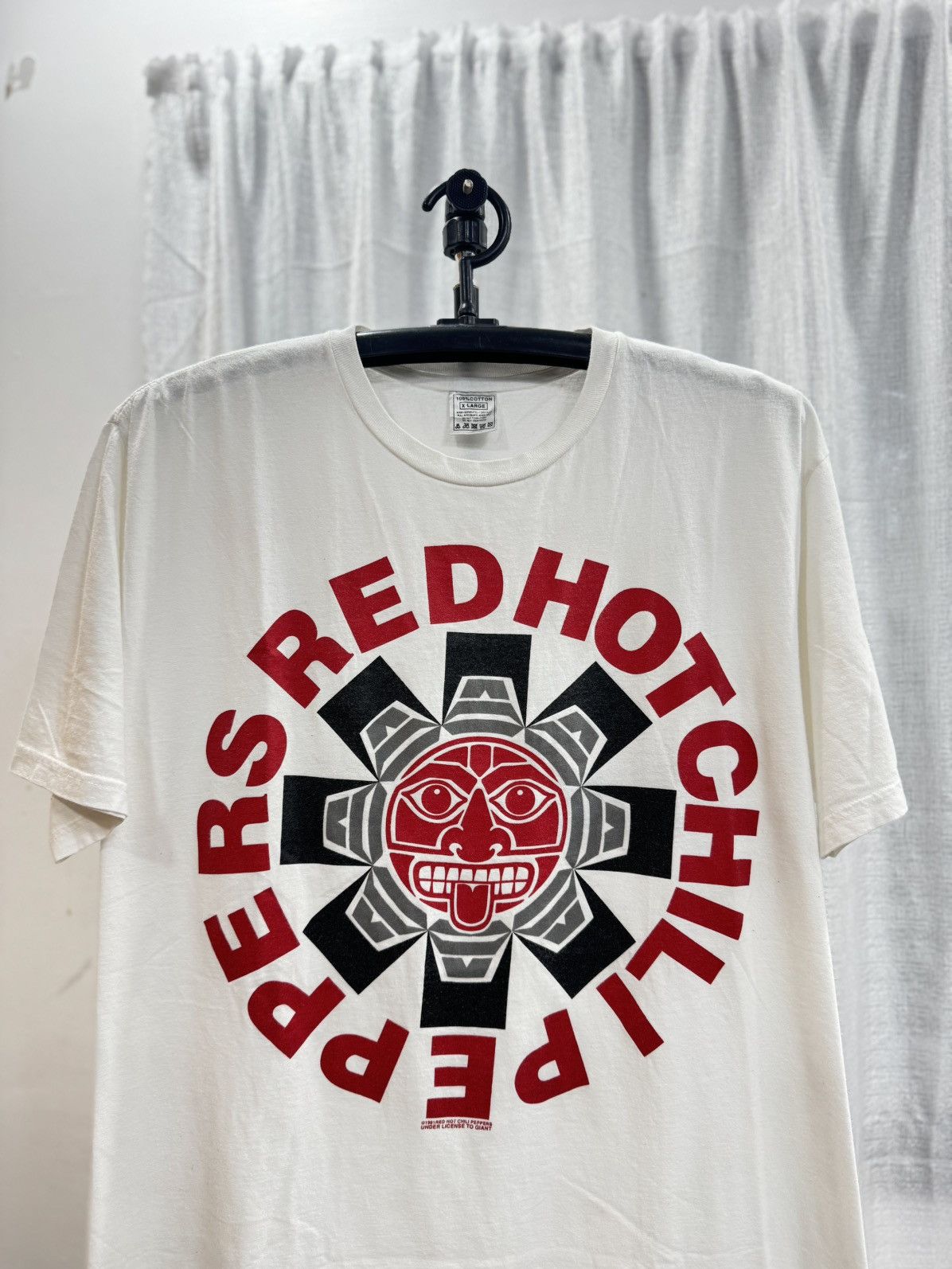 Band Tees × Rap Tees × Vintage Vintage Red Hot Chili Peppers Shirt 90’ Size US XL / EU 56 / 4 - 5 Thumbnail