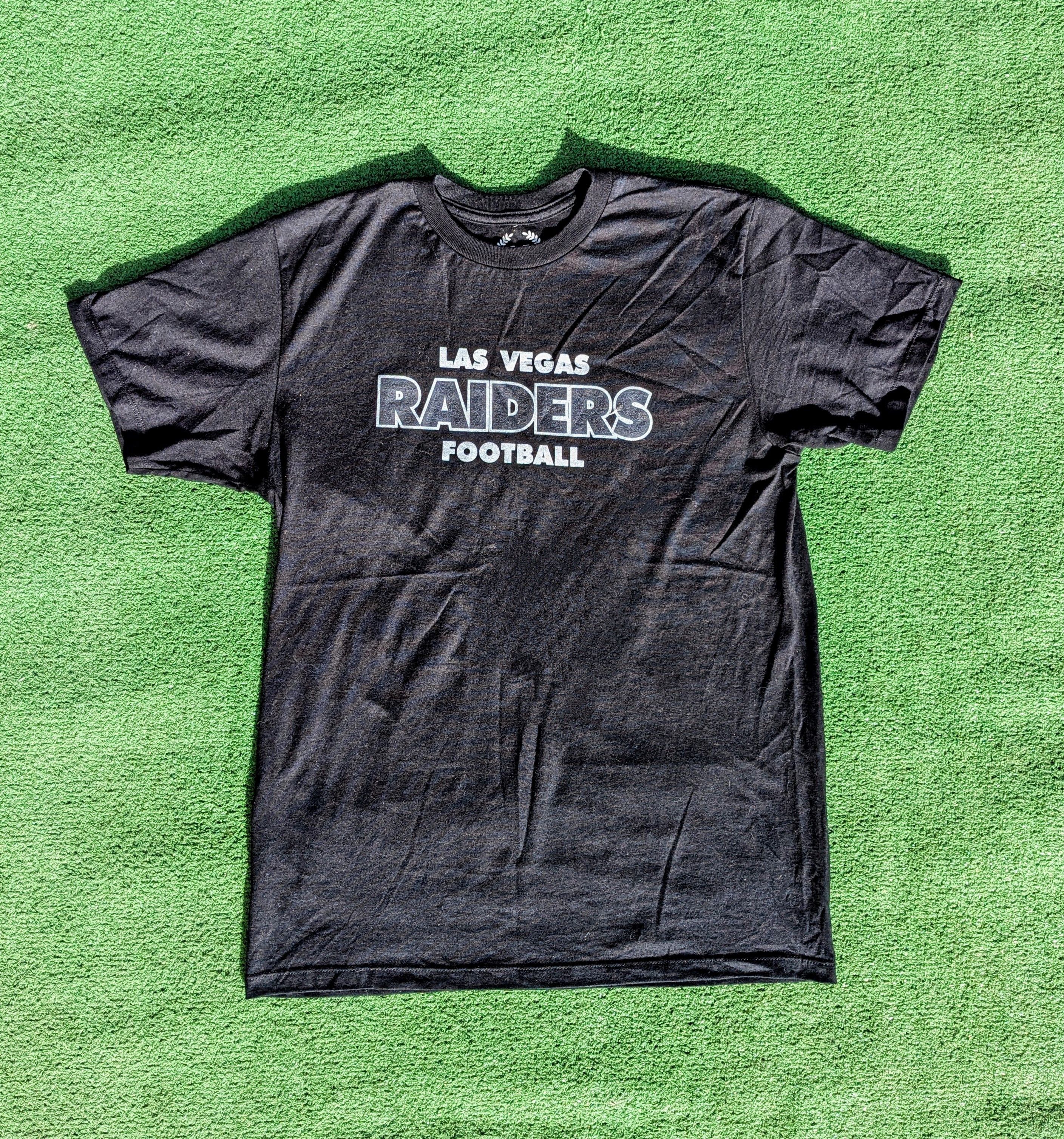 NFL Las Vegas Raiders Football Black & Silver NFL Fan Shirt Size US M / EU 48-50 / 2 - 2 Thumbnail