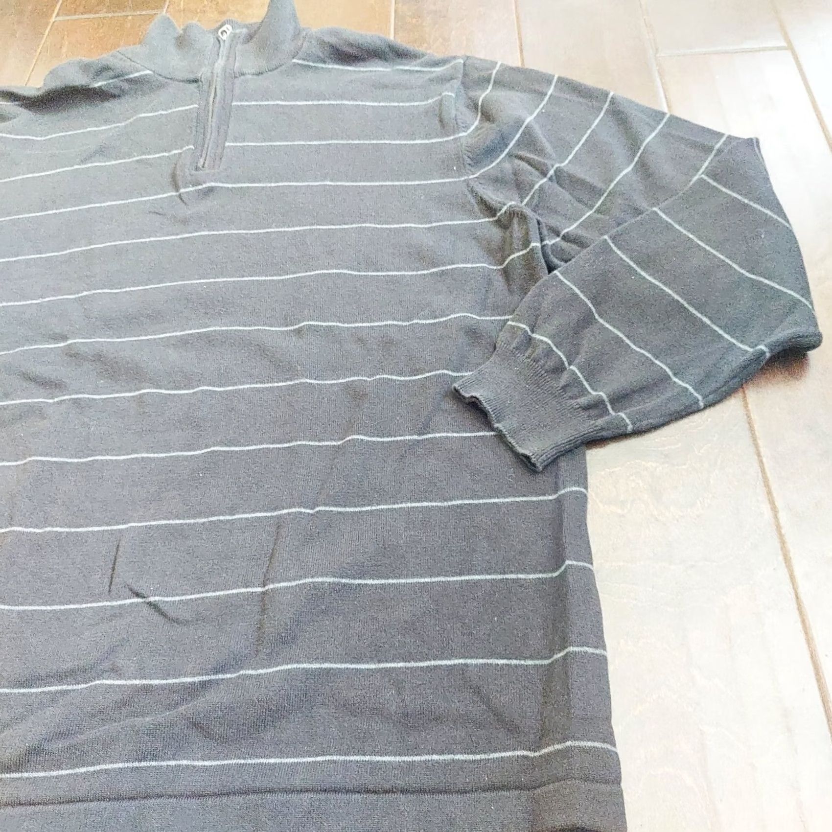 Van Heusen Van Heusen Men’s Black Striped Half Zip Turtleneck Sweatshirt - Size L, Wool/Cotton, Pullover, Vintage: No, Casual Size US L / EU 52-54 / 3 - 6 Thumbnail