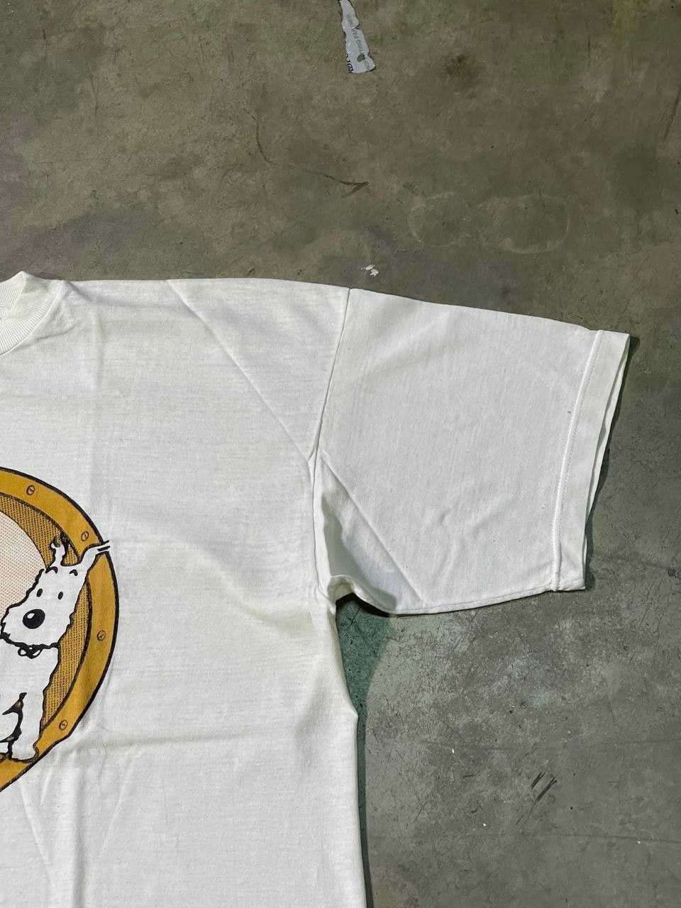 Vintage 90s Vintage "Tintin & Milu" Cream Single Stitch Tshirt Size US L / EU 52-54 / 3 - 4 Thumbnail