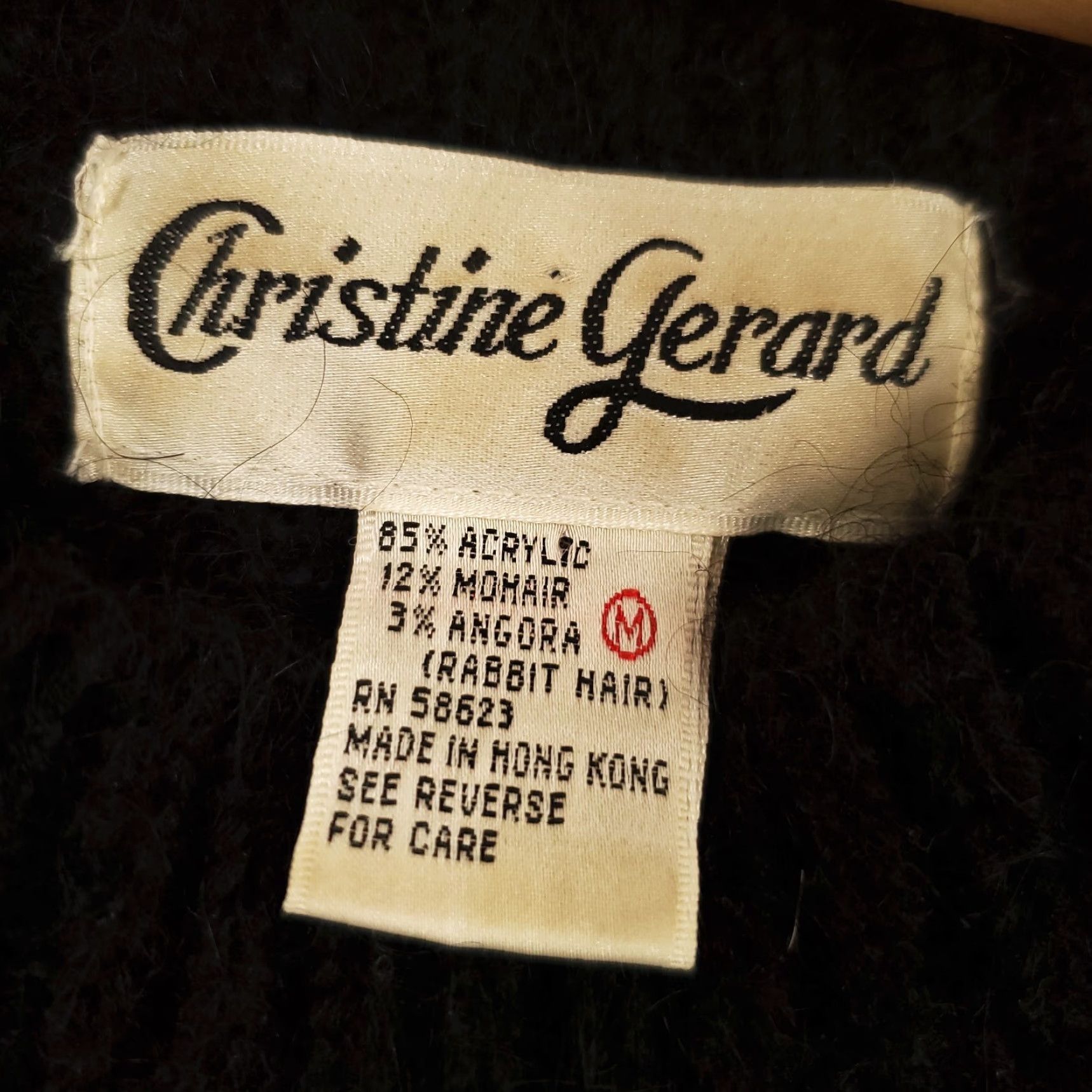 Vintage VINTAGE Christine Gerard Sweater Womens Medium Black Floral Knit Pullover with Pearls 80s 90s Classic Size M / US 6-8 / IT 42-44 - 5 Thumbnail