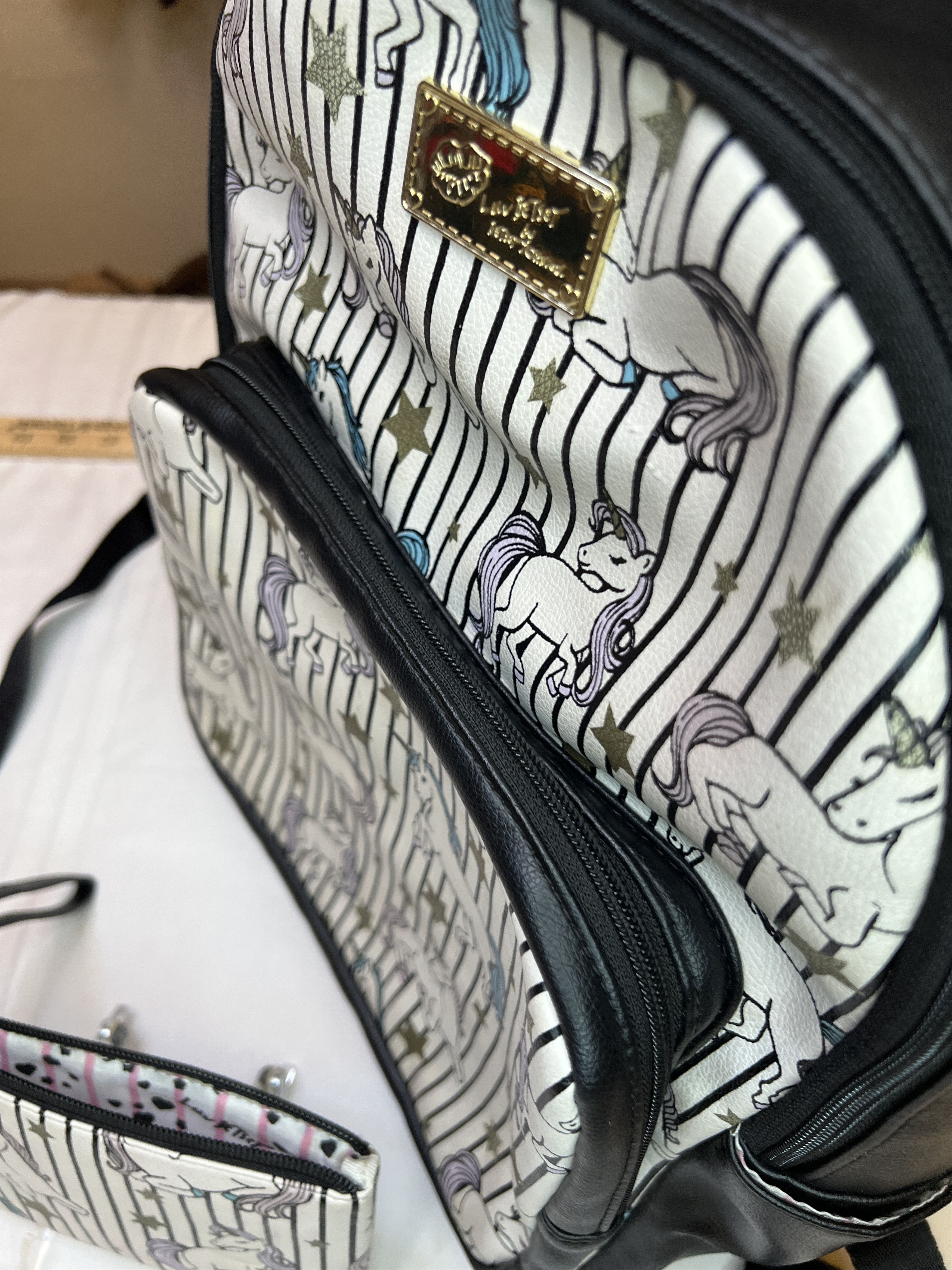 Betsey Johnson Betsey Johnson Unicorn Backpack Large with Makeup Bag Size ONE SIZE - 6 Thumbnail
