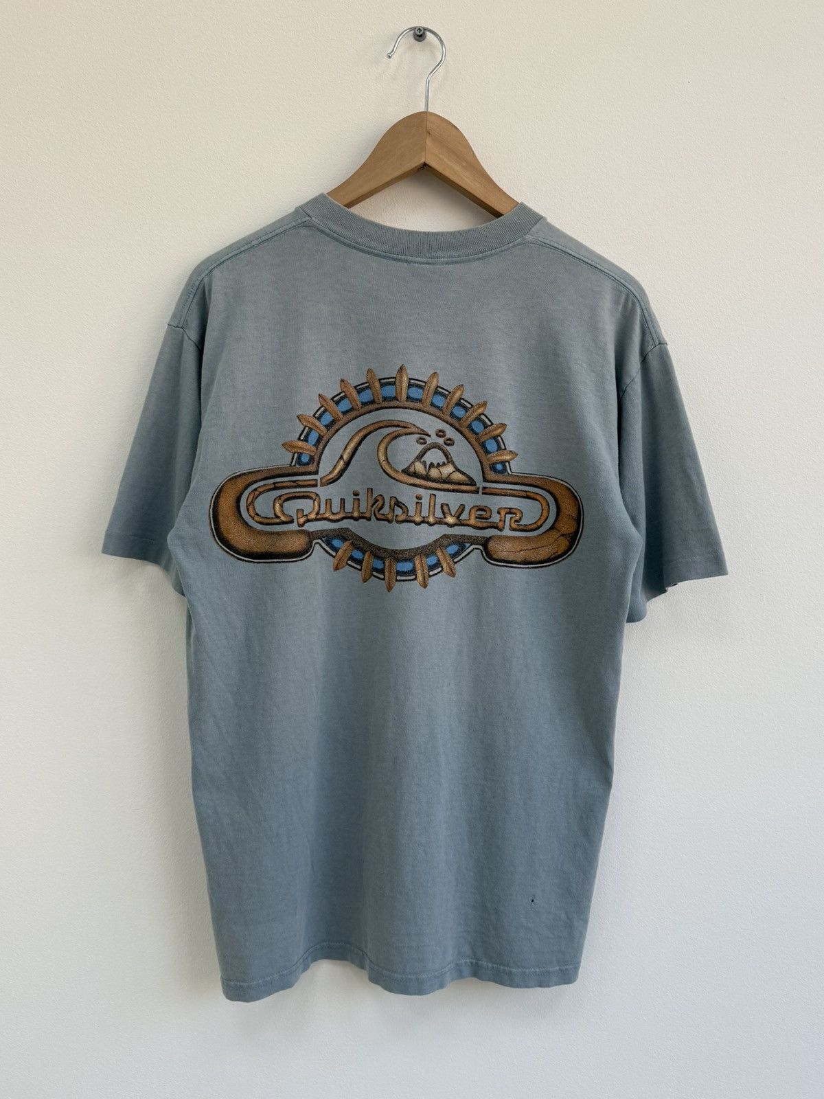 Quiksilver Vintage 90s Quiksilver Faded Graphic T-Shirt Surf Style Size US M / EU 48-50 / 2 - 2 Thumbnail