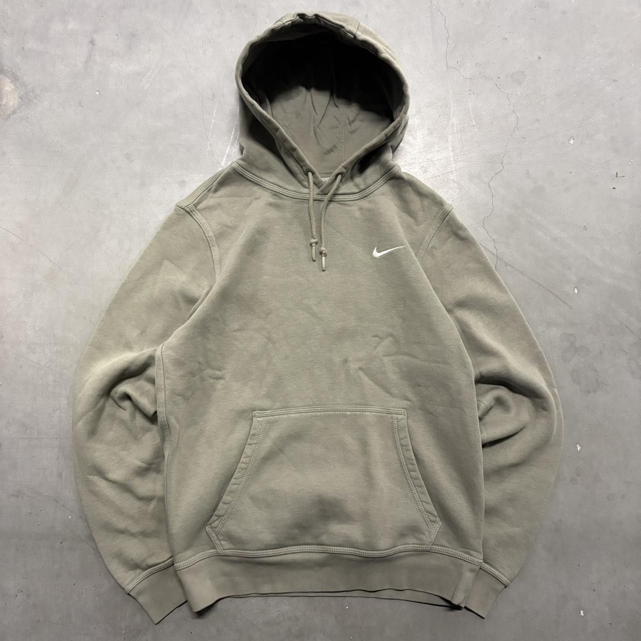 Nike Crazy Vintage Y2K/2000s Nike Grey White Swoosh Hoodie! Size US S / EU 44-46 / 1 - 1 Thumbnail