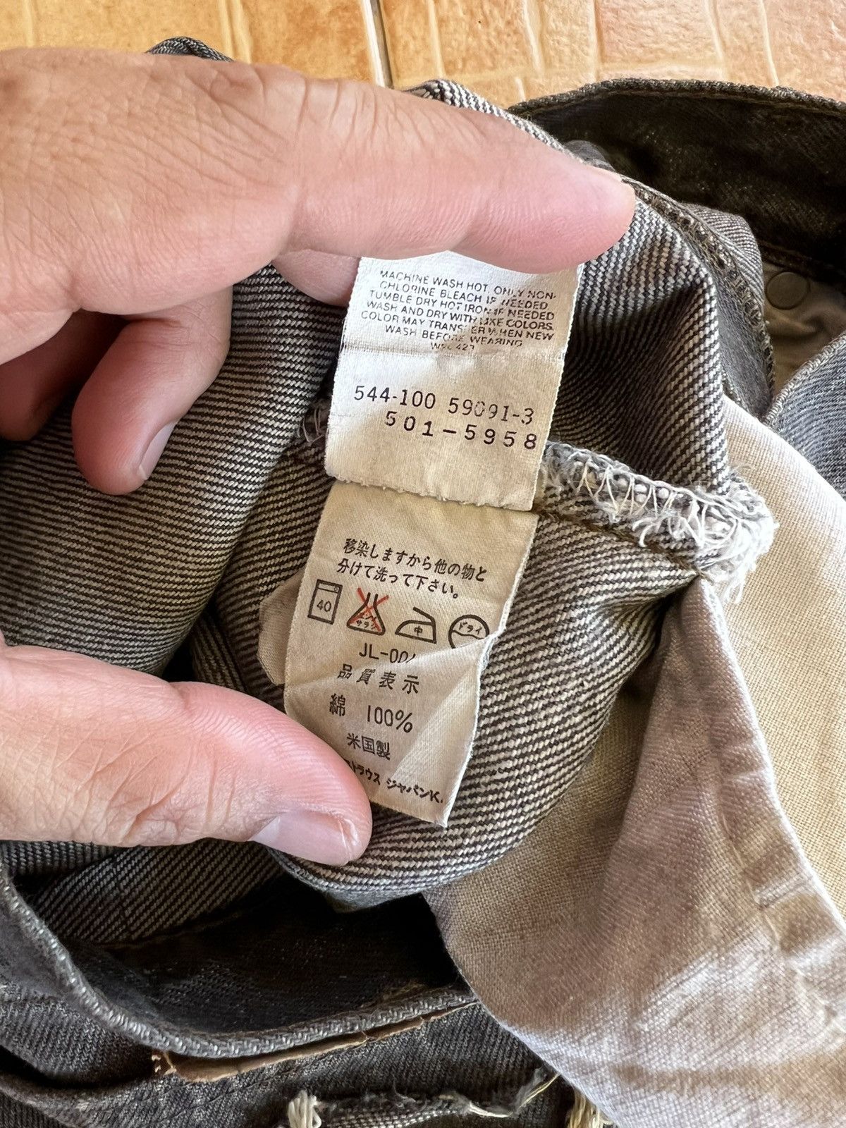 Levi's True Vintage Levis 501 USA Distress Jean Size US 31 - 23 Thumbnail