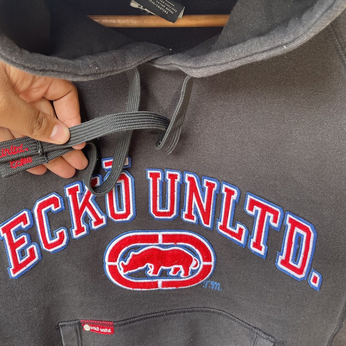 Ecko Unltd. 🔥Vintage 90s Ecko Unltd Embroidered Big Logo Pullover Hoodie Size US M / EU 48-50 / 2 - 6 Thumbnail