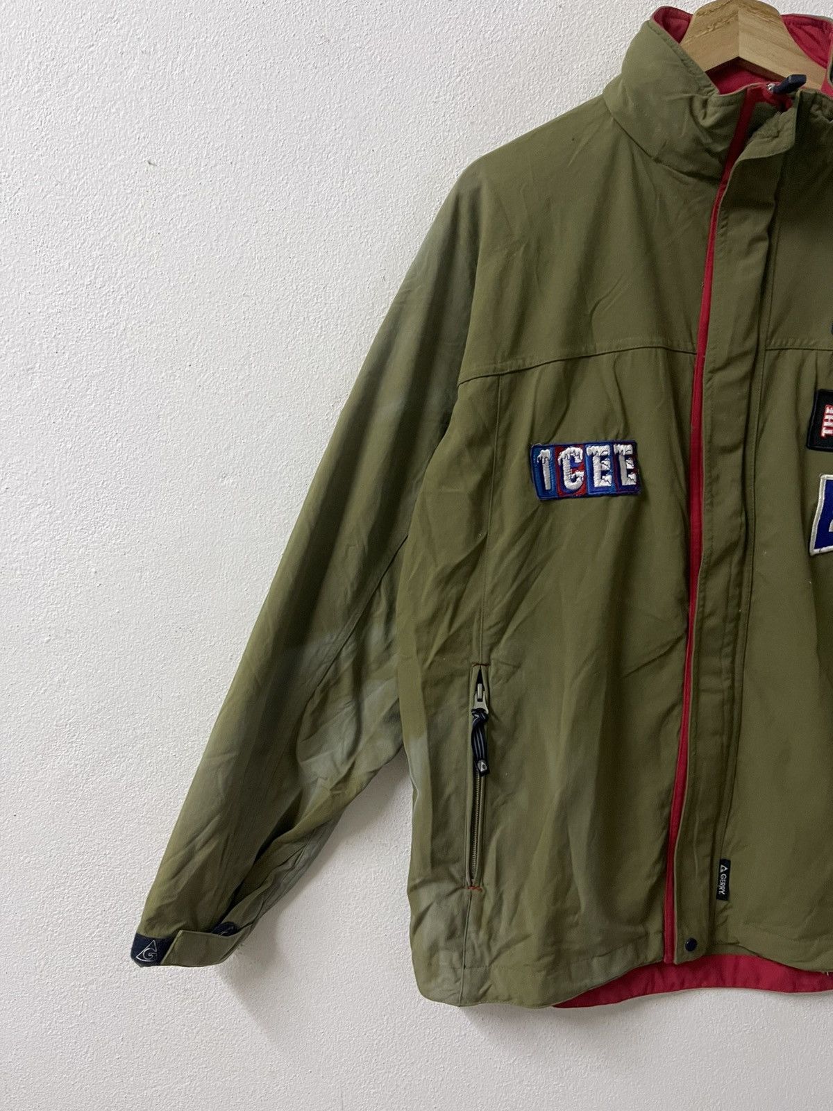 Vintage Vintage GERRY Performance Outdoor Jacket With Patches Size US L / EU 52-54 / 3 - 3 Thumbnail