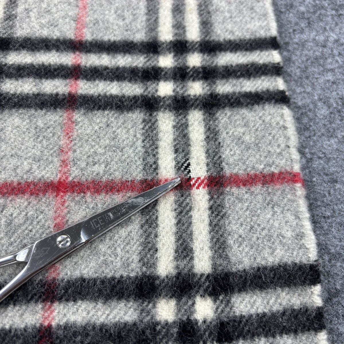 Burberry × Vintage Burberrys Scarf # D711 # Muffler # Neckwear # Nova Check Size ONE SIZE - 5 Thumbnail
