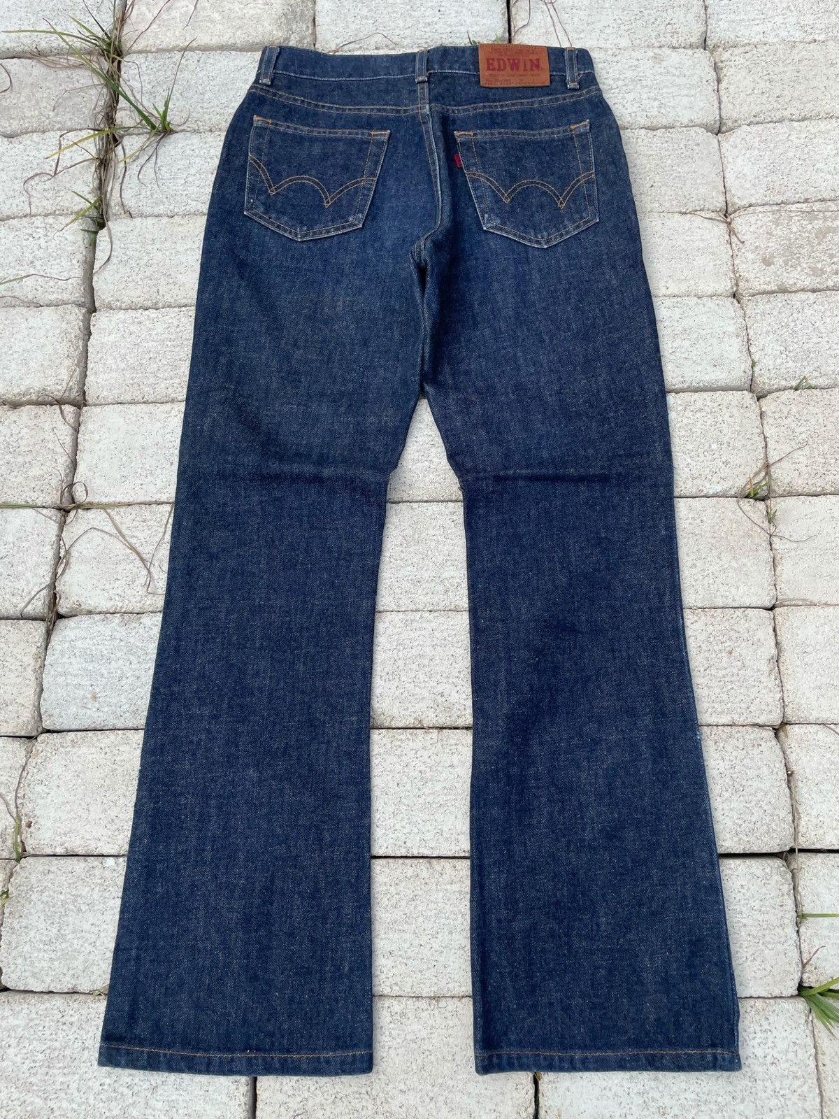 20471120 Edwin Miss 503 Minor Distress Flare Raw Denim (A41) Size 29" - 2 Thumbnail