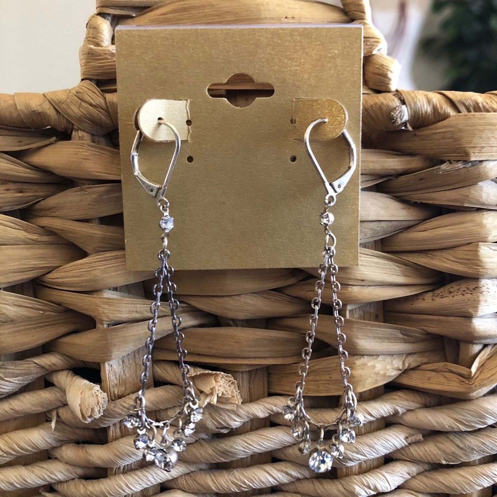Vintage Vintage crystal chain lever back earrings Size ONE SIZE - 1 Thumbnail