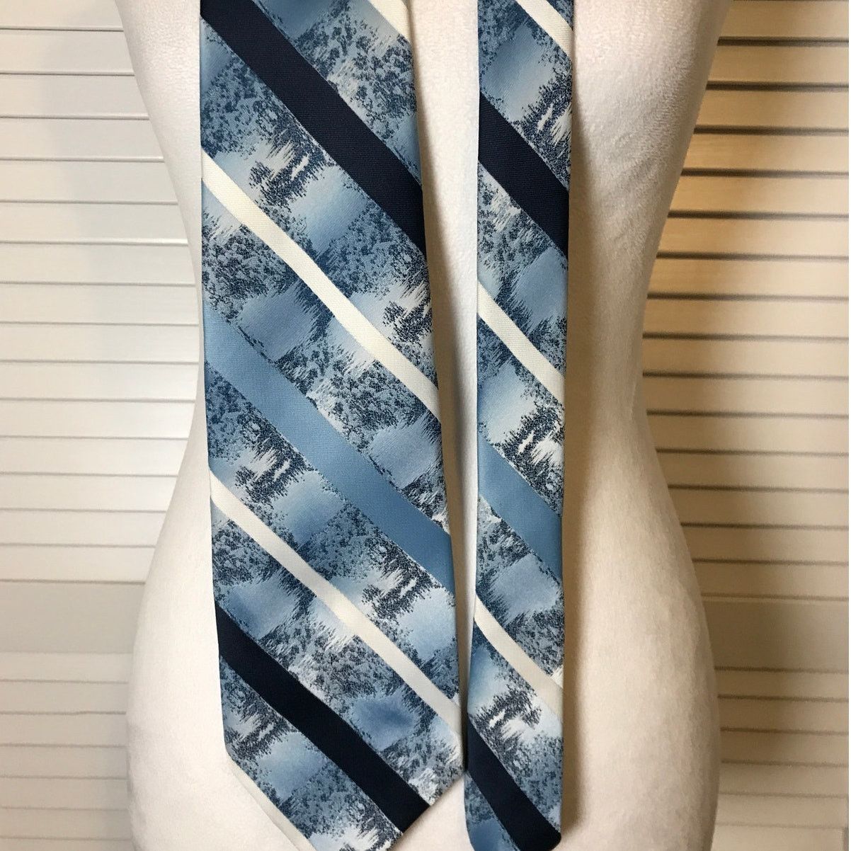 Other Wembley Blue Striped Short Wide Necktie Size ONE SIZE - 3 Thumbnail