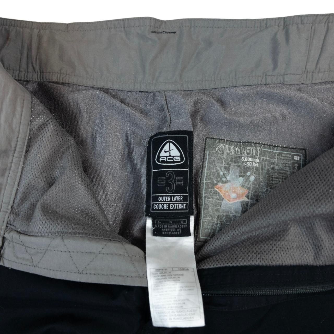 Nike ACG Vintage Nike ACG Snowboarding Trousers Size L Size US 37 - 5 Thumbnail