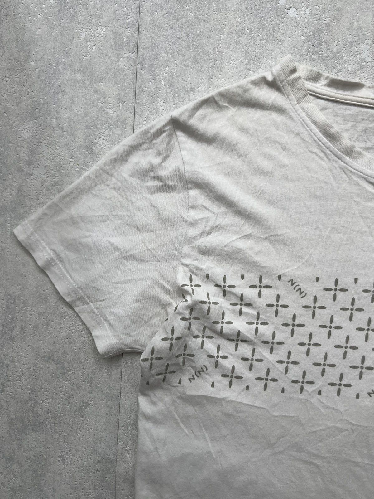 Number (N)ine 00's NUMBER NINE X MARLBORO RARE Y2K BIG LOGO TEE Size US M / EU 48-50 / 2 - 3 Thumbnail