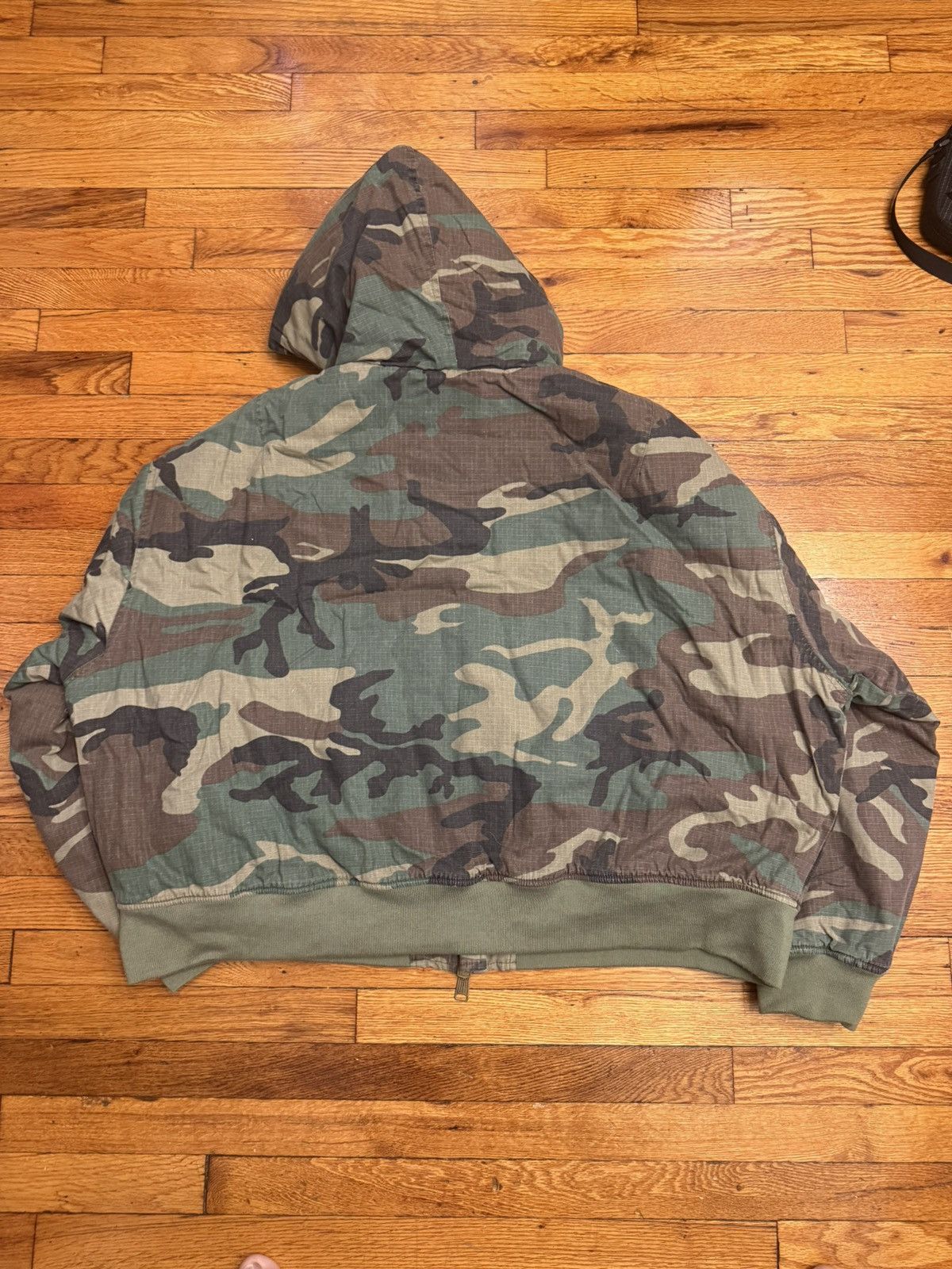 The GV Gallery GV Gallery New Castle Camo Jacket Size Medium Size US L / EU 52-54 / 3 - 5 Thumbnail