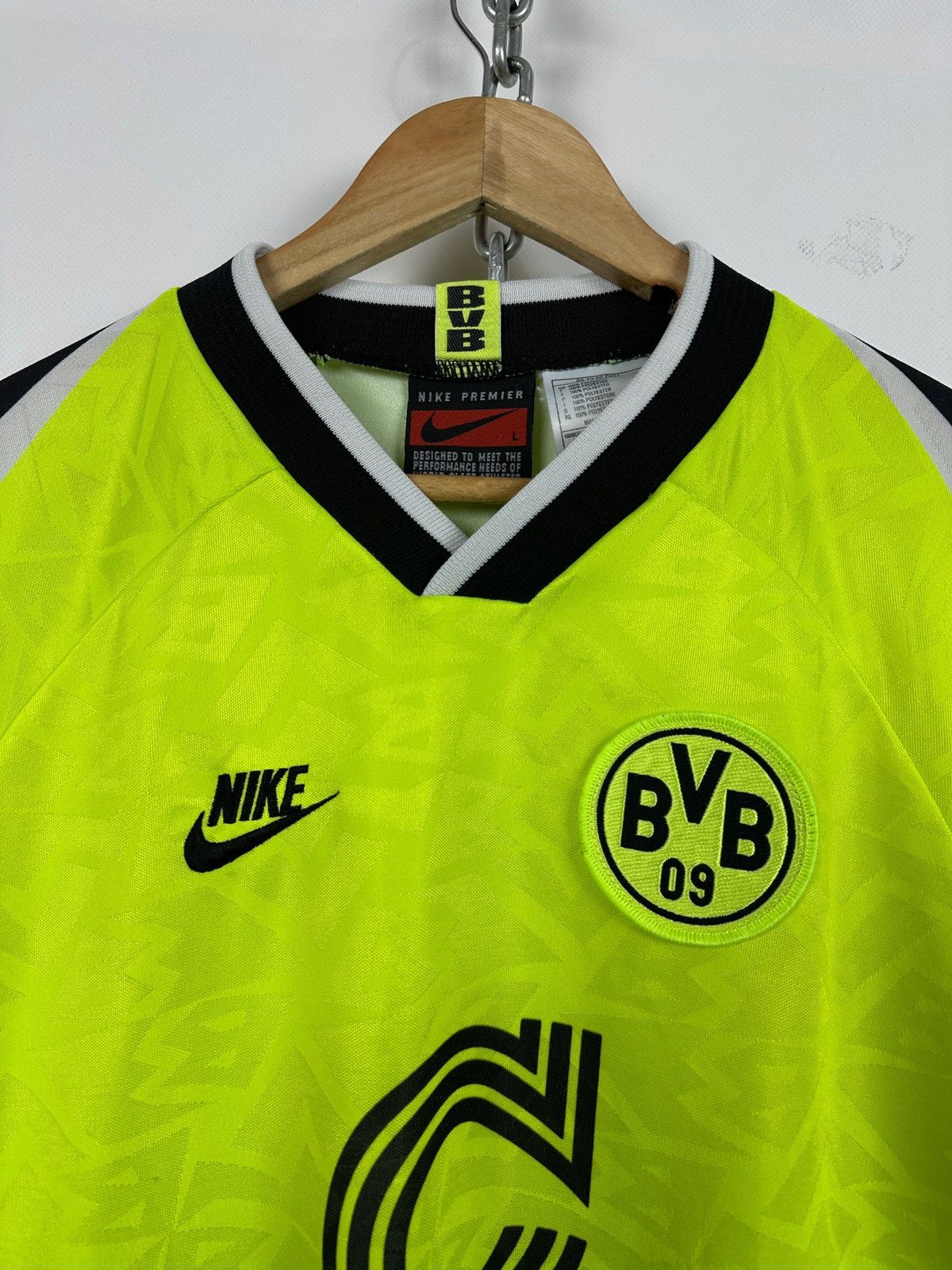 Nike 1995/96 Nike Borussia Dortmund Deutschmeister Soccer Jersey Size US L / EU 52-54 / 3 - 6 Thumbnail