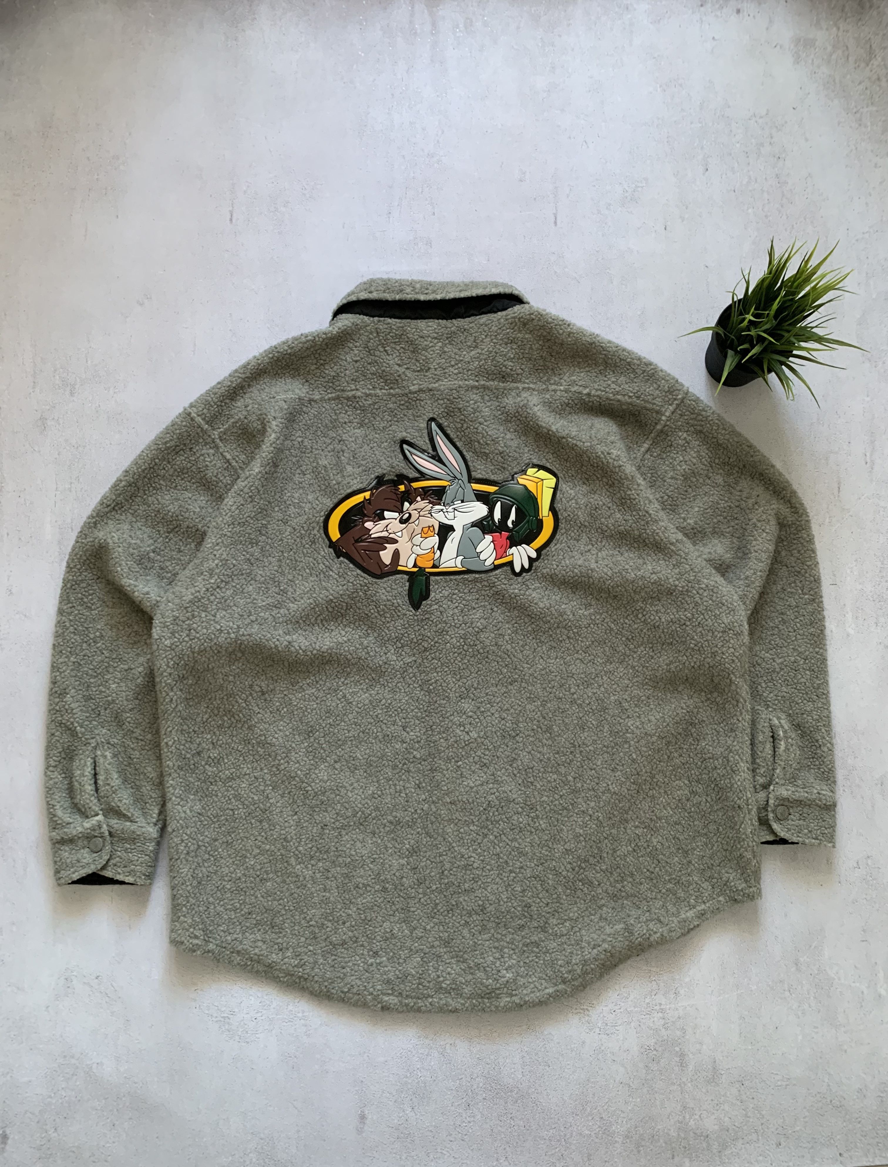 Warner Bros Vintage Warner Bros Jacket Fleece Overshot Baggy 90s Y2K Size US XL / EU 56 / 4 - 6 Thumbnail