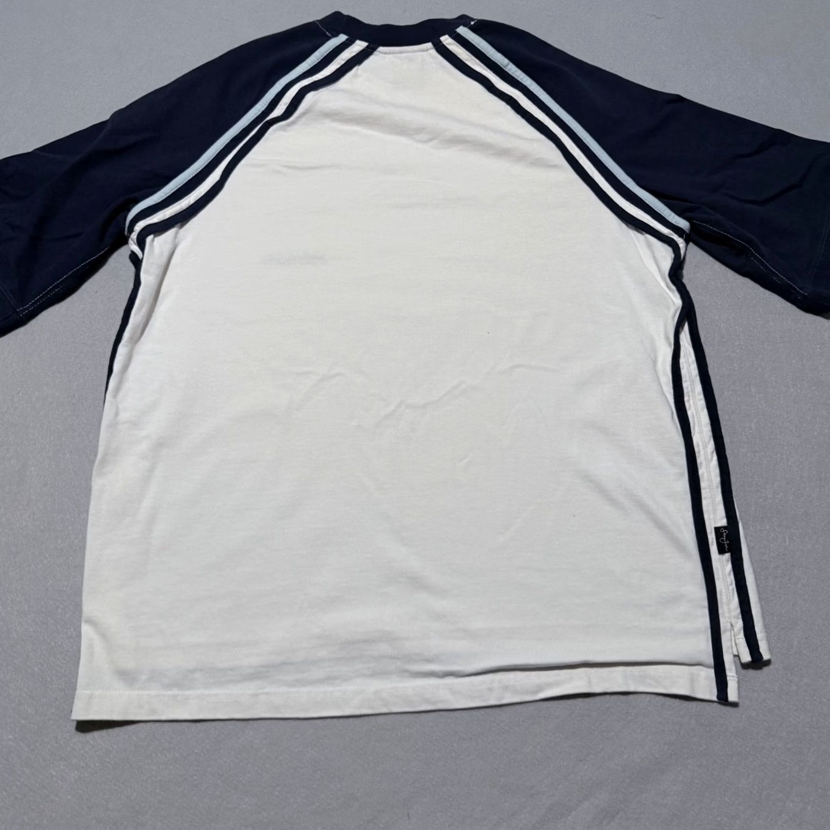 Sean John Sean John T-Shirt Men Navy White Crown Logo Short Sleeve Small - Vintage? No - Cotton Crew Neck Lightweight Solid White/Navy Logo T-Shirt Men XS/S Size US S / EU 44-46 / 1 - 2 Thumbnail