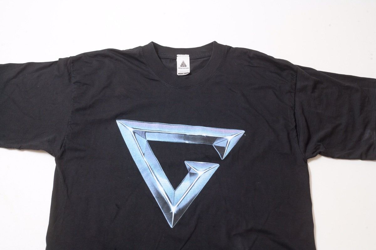 Vintage Vintage 1992 Gladiators Logo T-Shirt British TV Series Size US XL / EU 56 / 4 - 3 Thumbnail