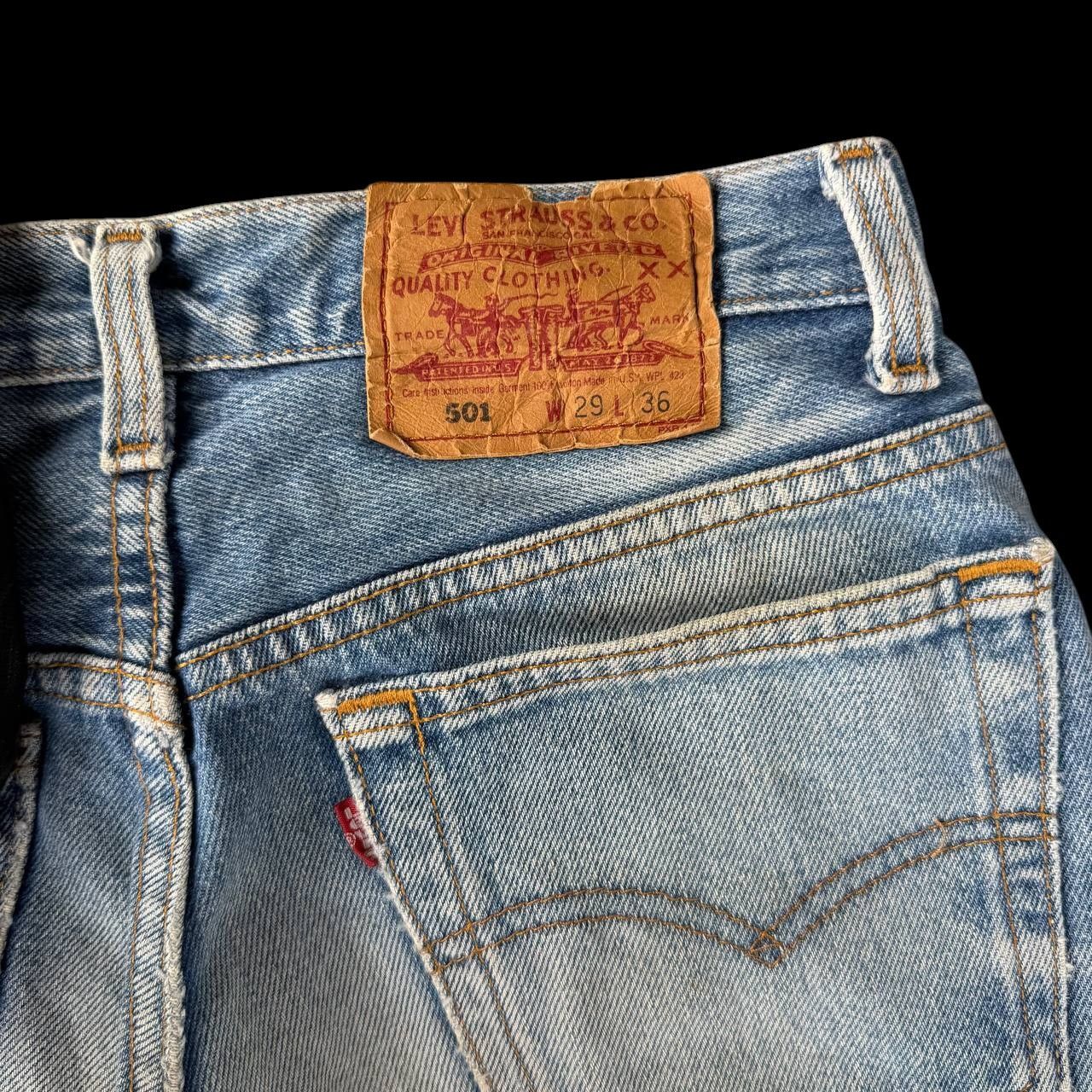 Levi's VTG LEVIS 501 YEARS 93 DISTRESSED DENIM KURT COBAIN STYLE Size US 28 / EU 44 - 14 Thumbnail