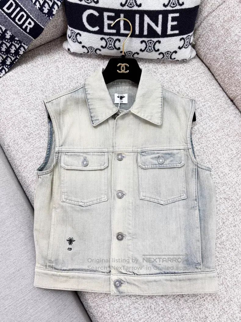 Dior Dior Make an old lapel sleeveless denim jacket vest Size XS / US 0-2 / IT 36-38 - 2 Thumbnail