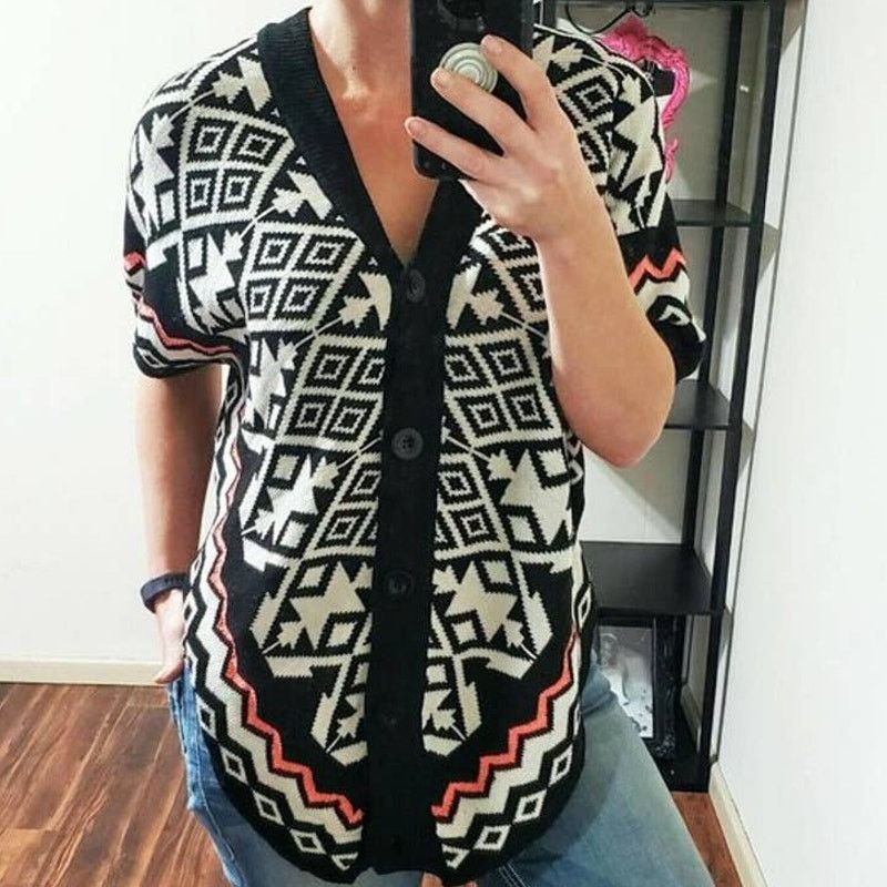 Other POL Poncho Cardigan Sweater Buttoned Aztec Geometric Pattern Size S / US 4 / IT 40 - 1 Thumbnail