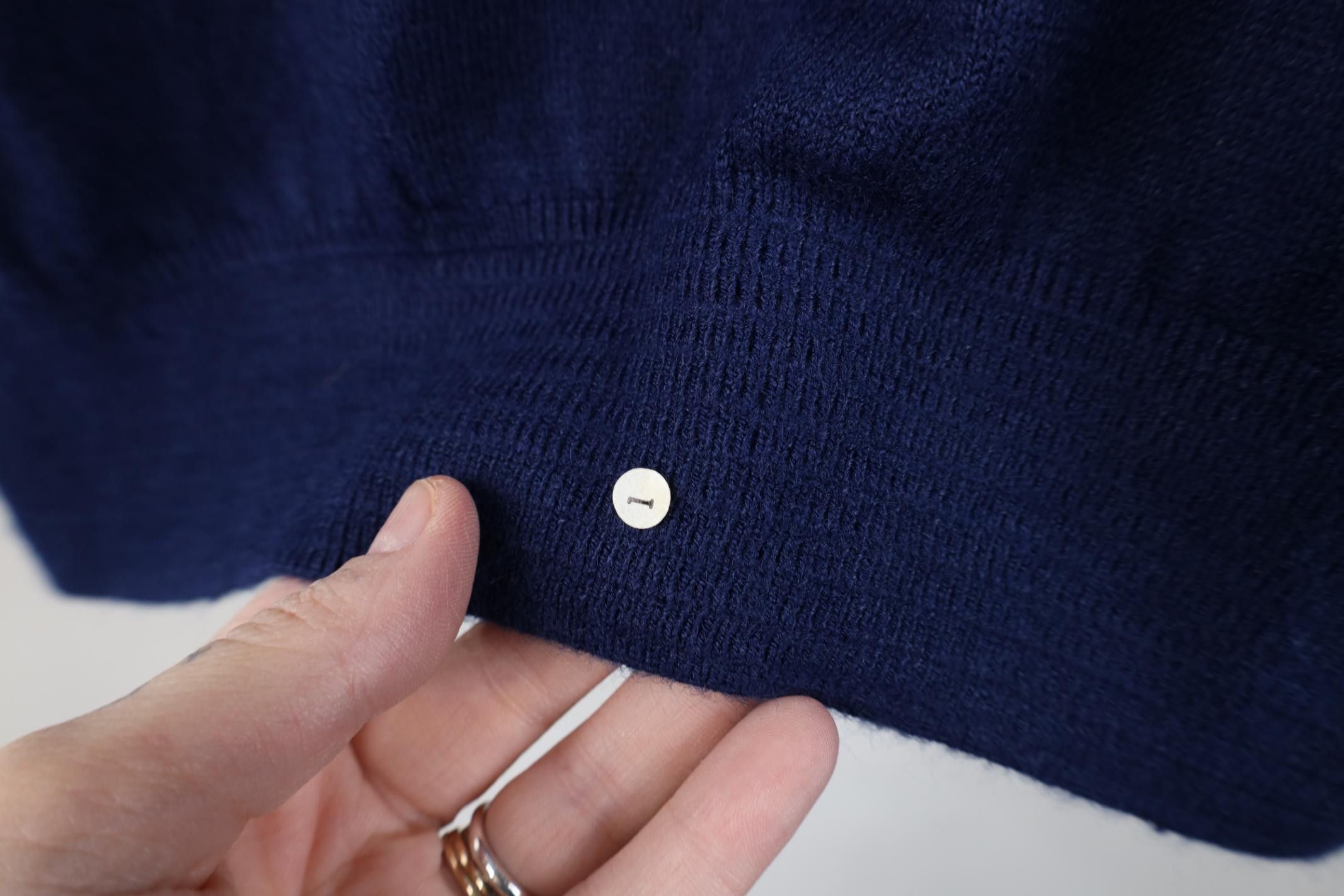 Vintage Deadstock Vintage 70s Blank Soft Knit Sweater Vest Navy Blue Size M / US 6-8 / IT 42-44 - 7 Thumbnail