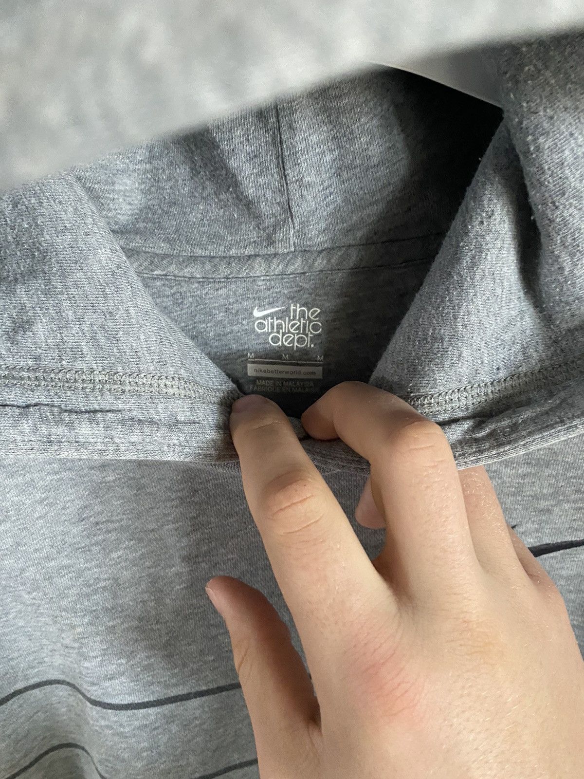 Nike Vintage Nike Y2K Mini logo Hoodie Gray Baggy Streetwear USA Size US M / EU 48-50 / 2 - 10 Thumbnail