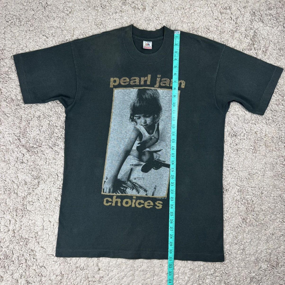 Band Tees Vintage 1992 Pearl Jam "Choices crayons over guns" T-shirt Size US L / EU 52-54 / 3 - 17 Thumbnail